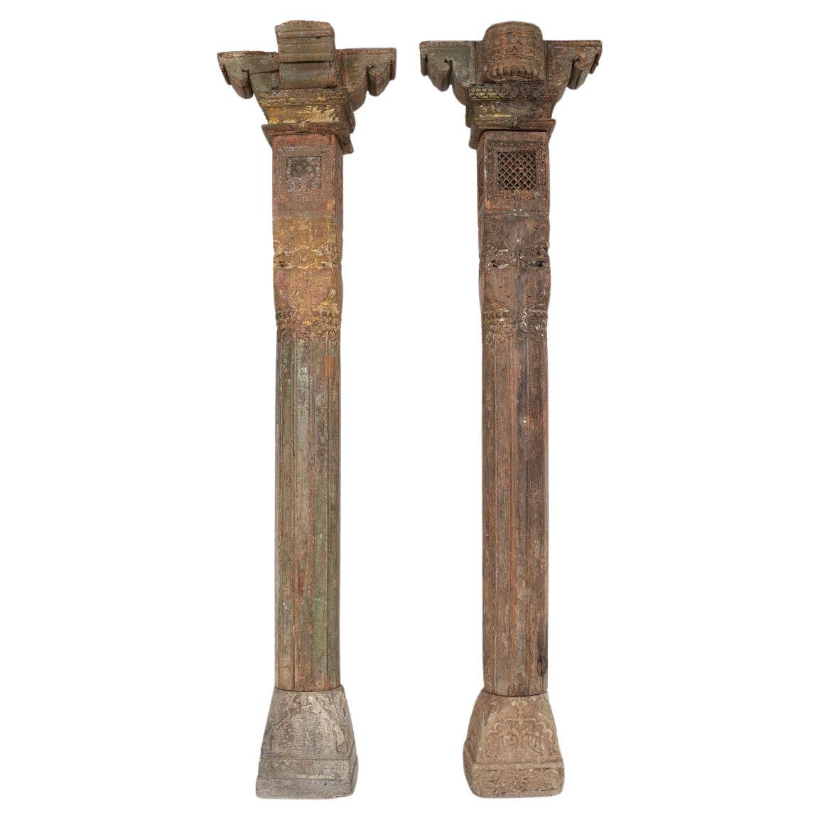 Paire de colonnes, XIXe, Népal en vente