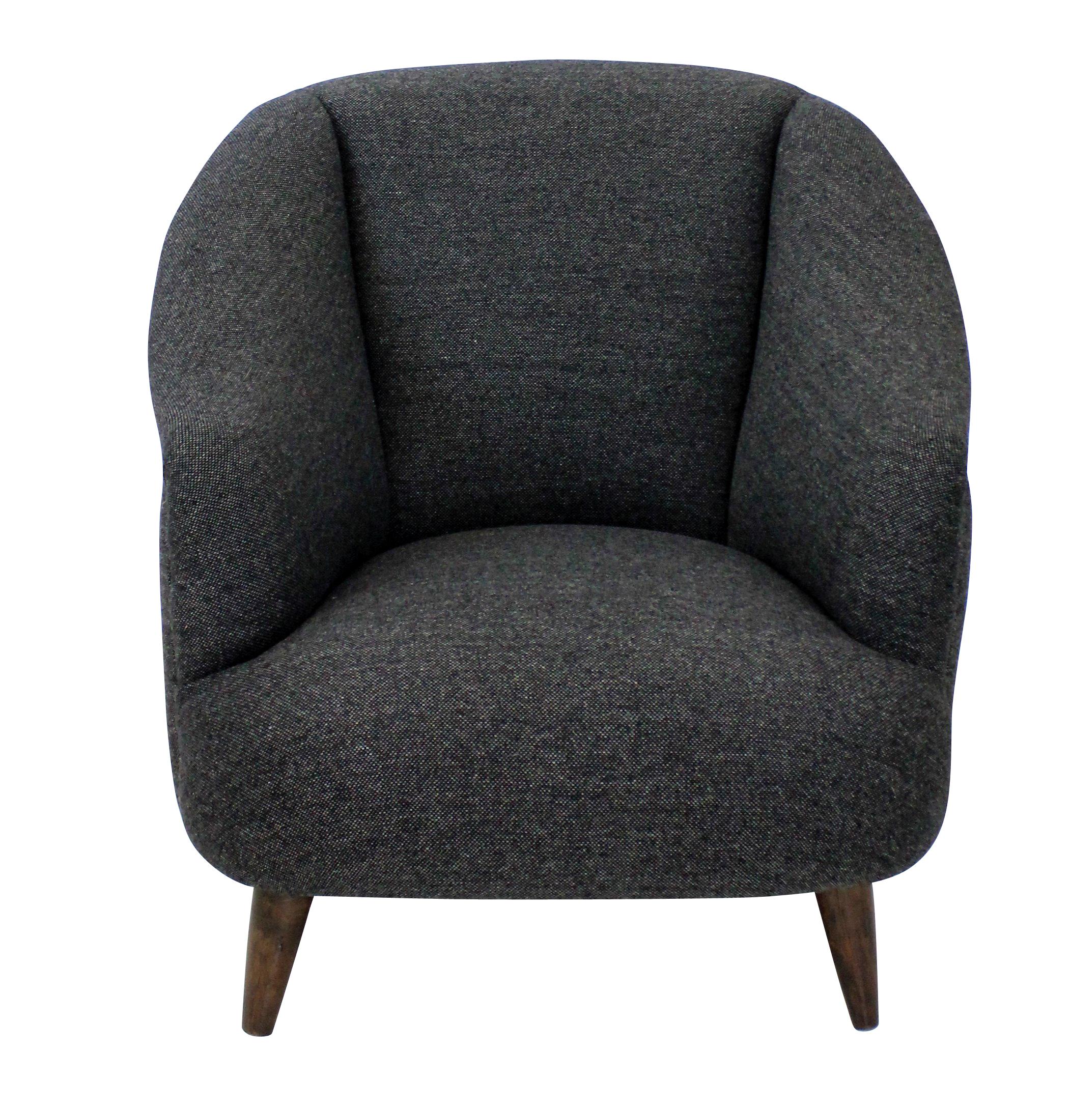 Pair of Comfortable Ulrich Lounge Chairs 1