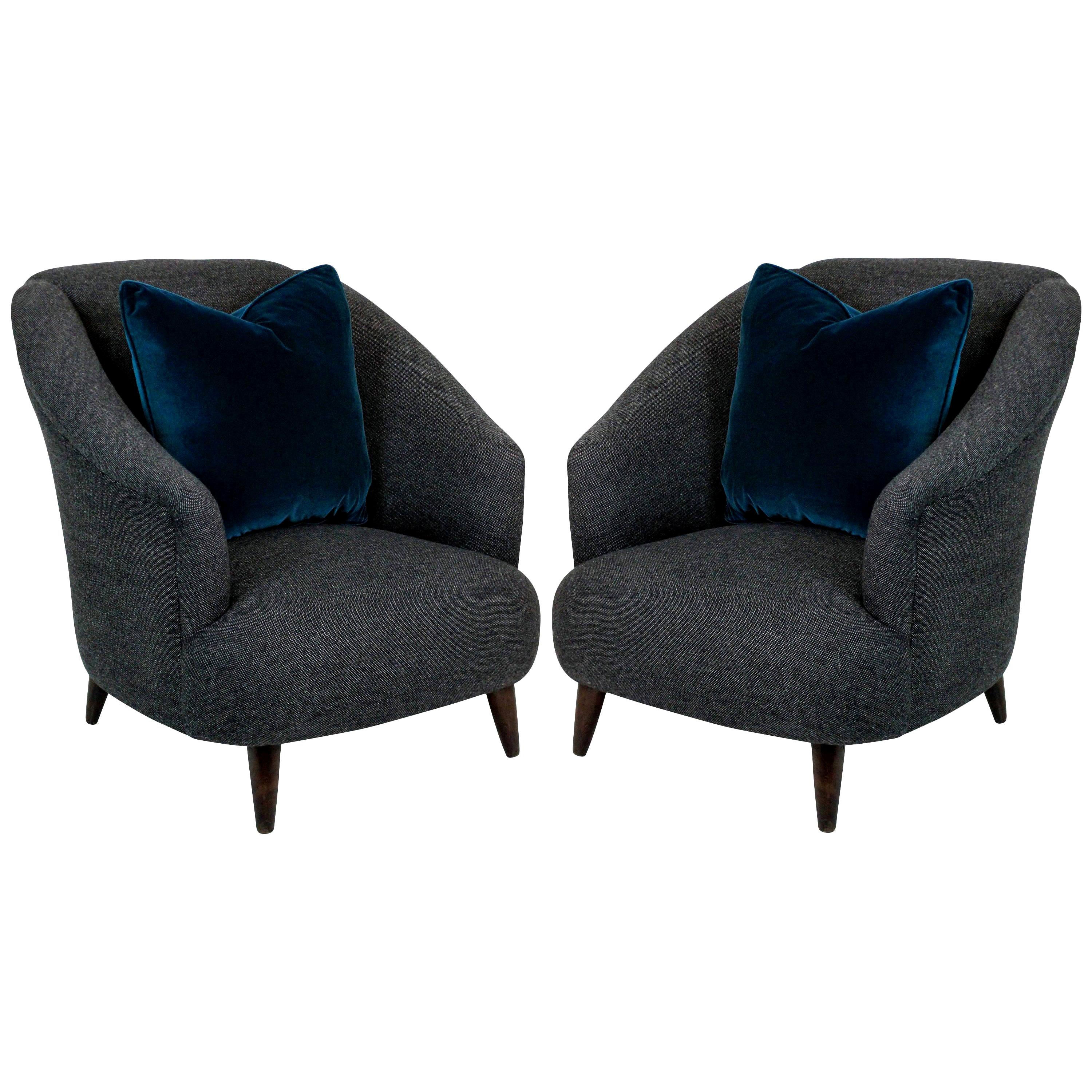 Pair of Comfortable Ulrich Lounge Chairs