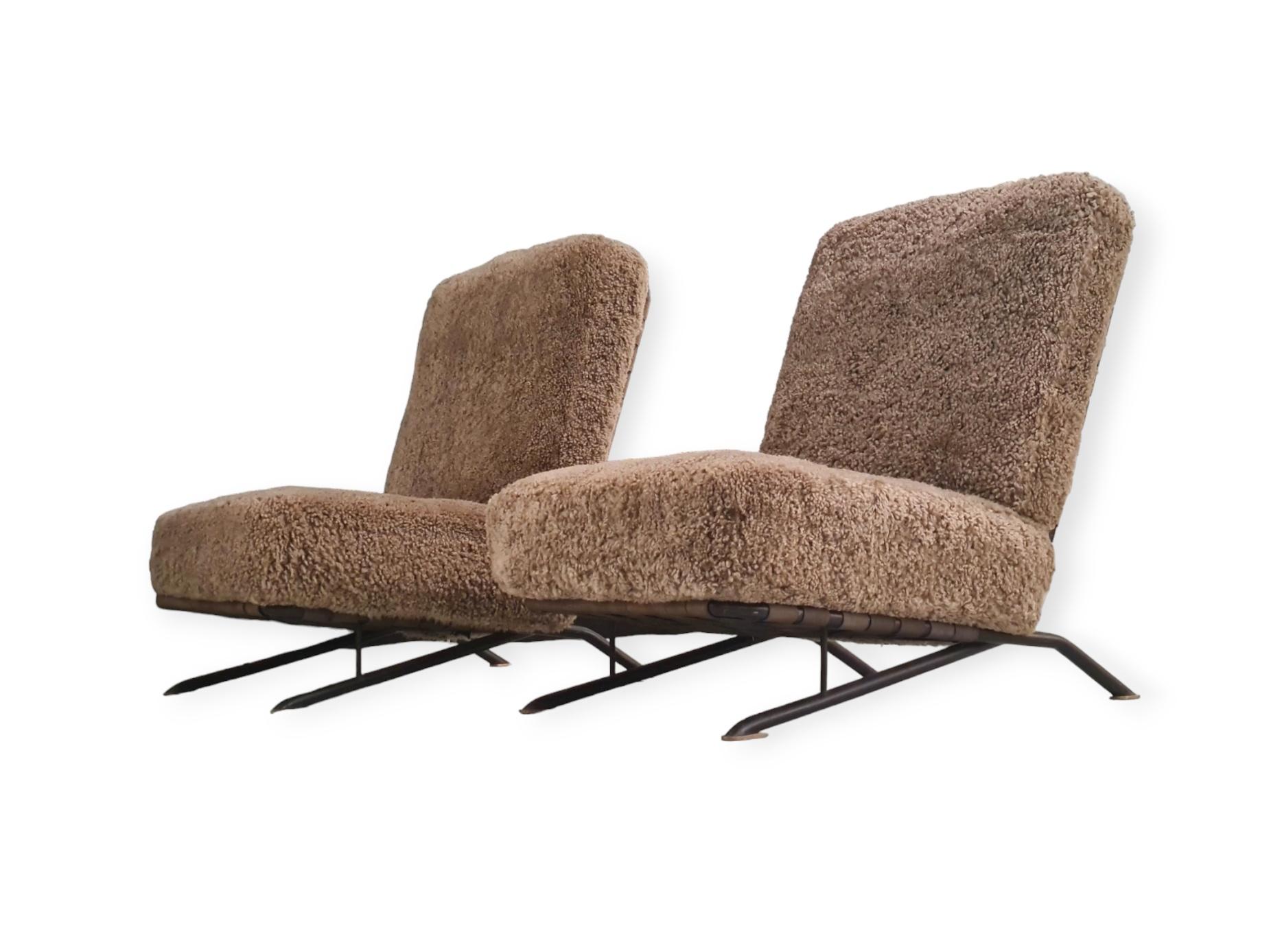 Pair of Commissioned Ilmari Tapiovaara Lounge Chairs, Merivaara 1950s For Sale 2