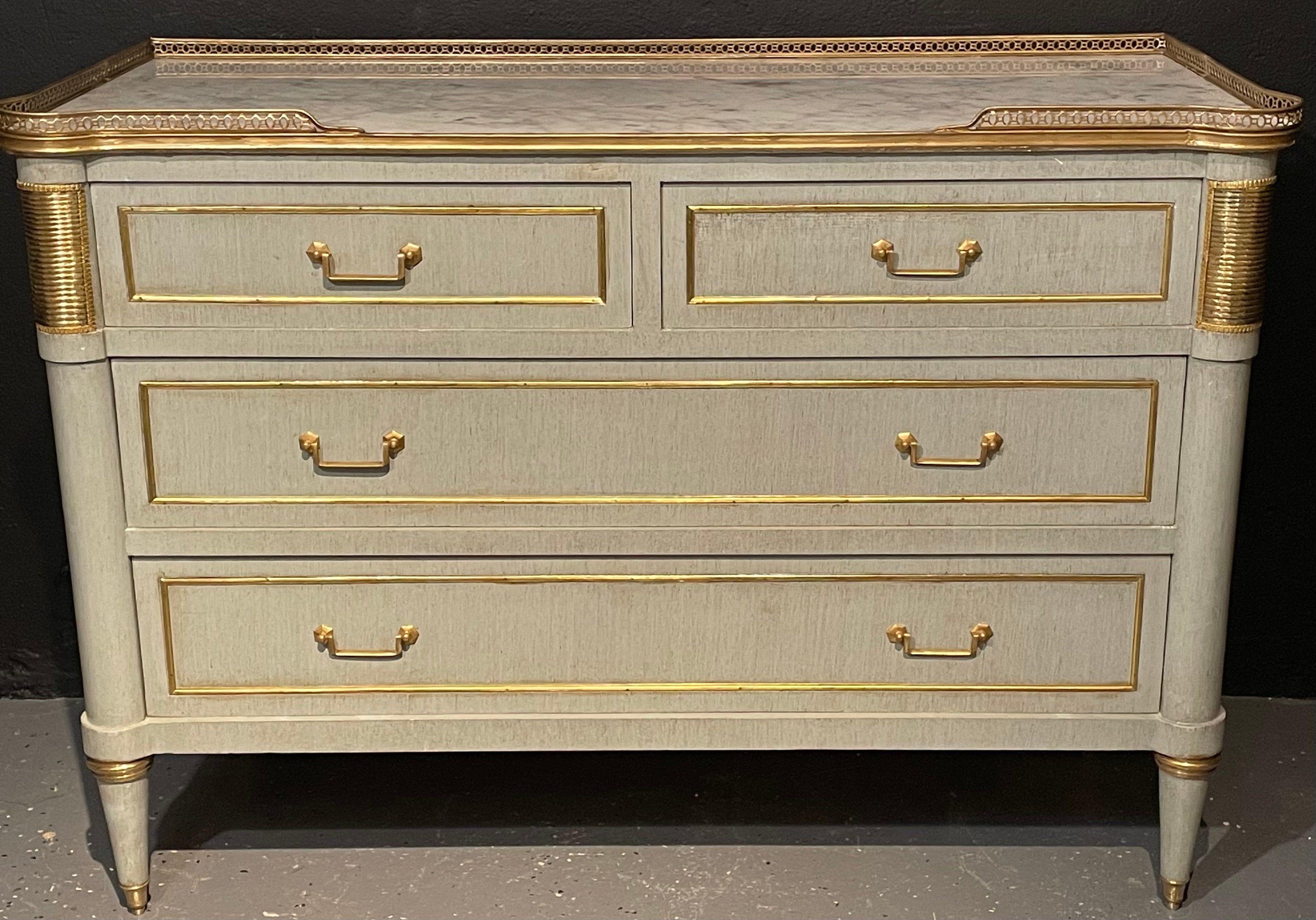 Pair of Commodes, Nightstands in Decorator Faux Linen Gray Paint Jansen Style In Good Condition In Stamford, CT