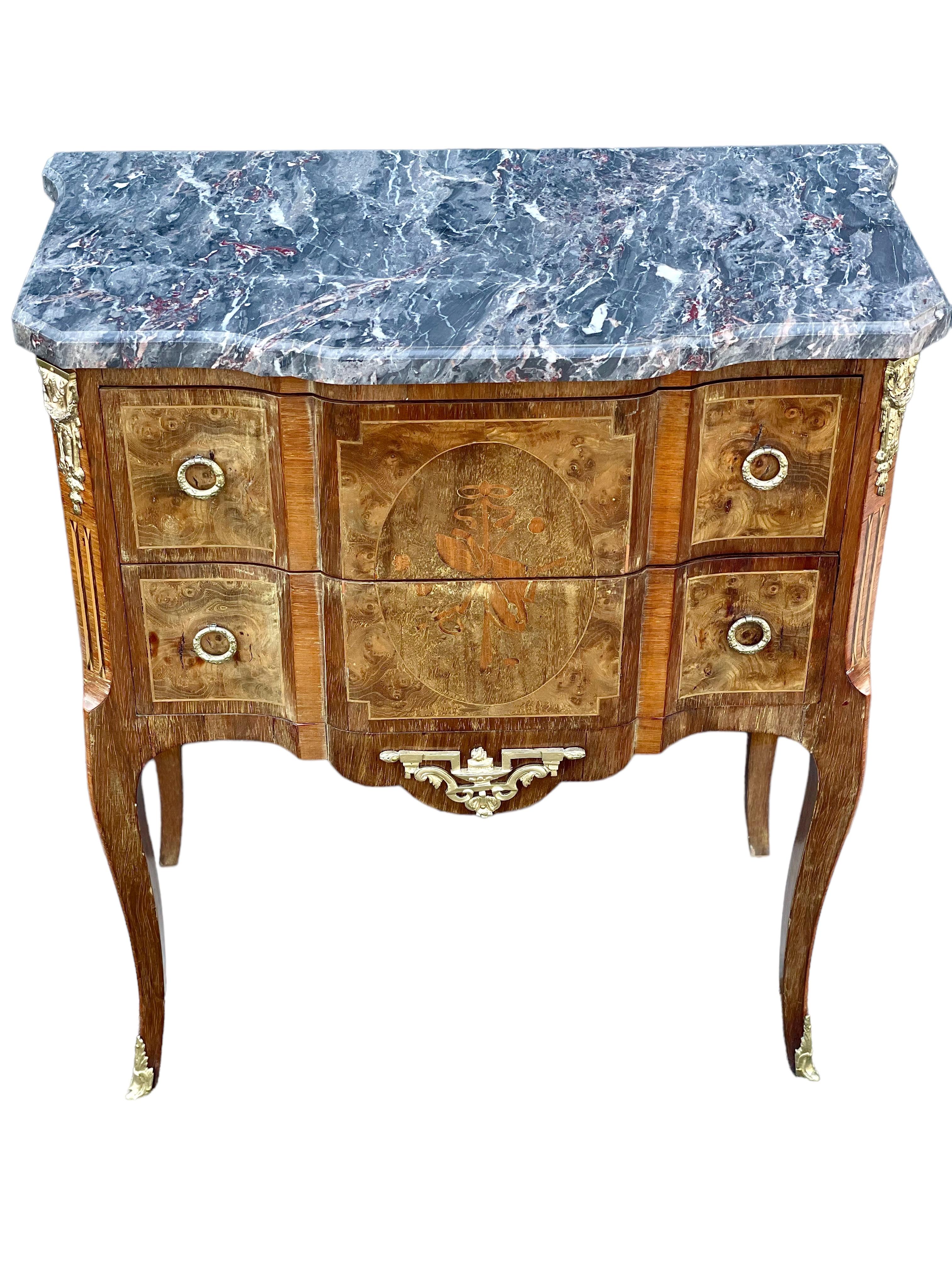 19th Century French Transitional Commodes with Marble Tops For Sale 1