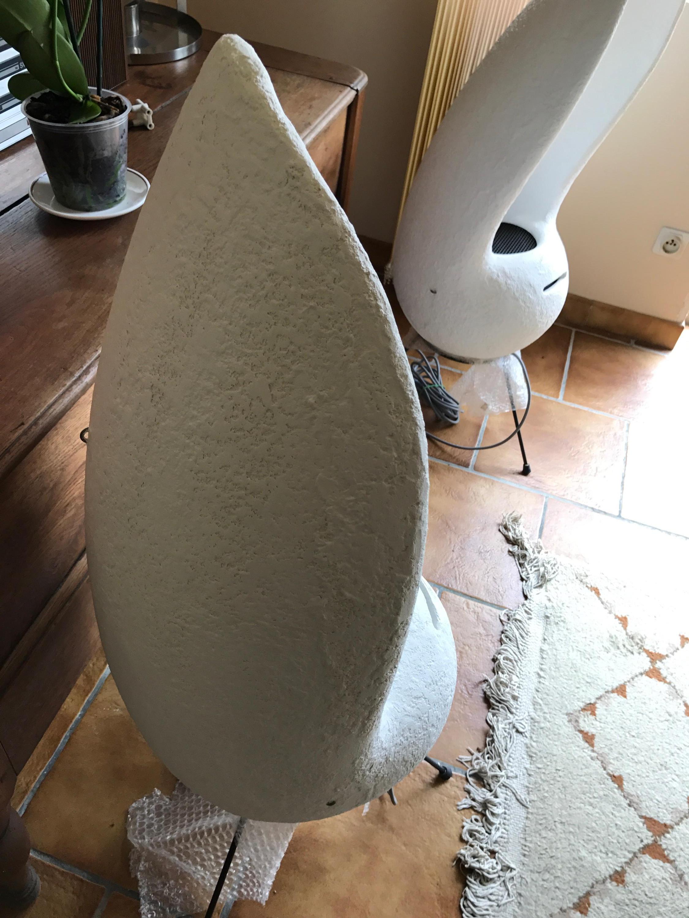 Very rare pair of conch speaker
Elipson 45s21
Say rabbit ears
Staff (plaster),
circa 1955-1960.
Hp supravox T215srtf bi-cone
Yield 97db / 1w / 1m
Measures: Height 90 cms
18 kg each
In a perfect state
Revised and restored
2900 euros the