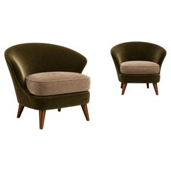 Pair of “Concha” Armchairs in Two-Tone Mohair by Joaquim Tenreiro, Brazil, 1960s