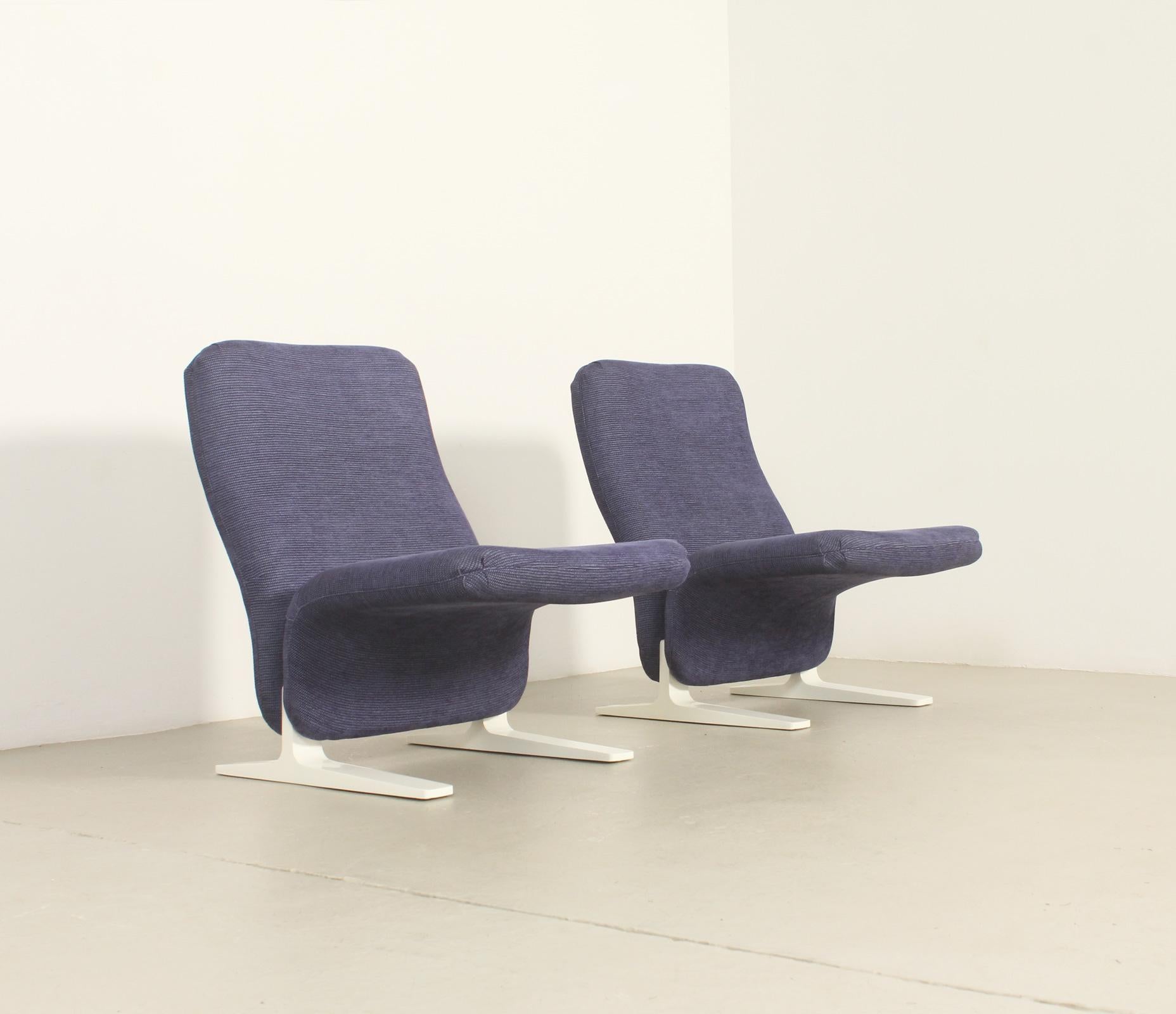 Ein Paar Concorde-Loungesessel von Pierre Paulin für Artifort, 1966 (Moderne) im Angebot