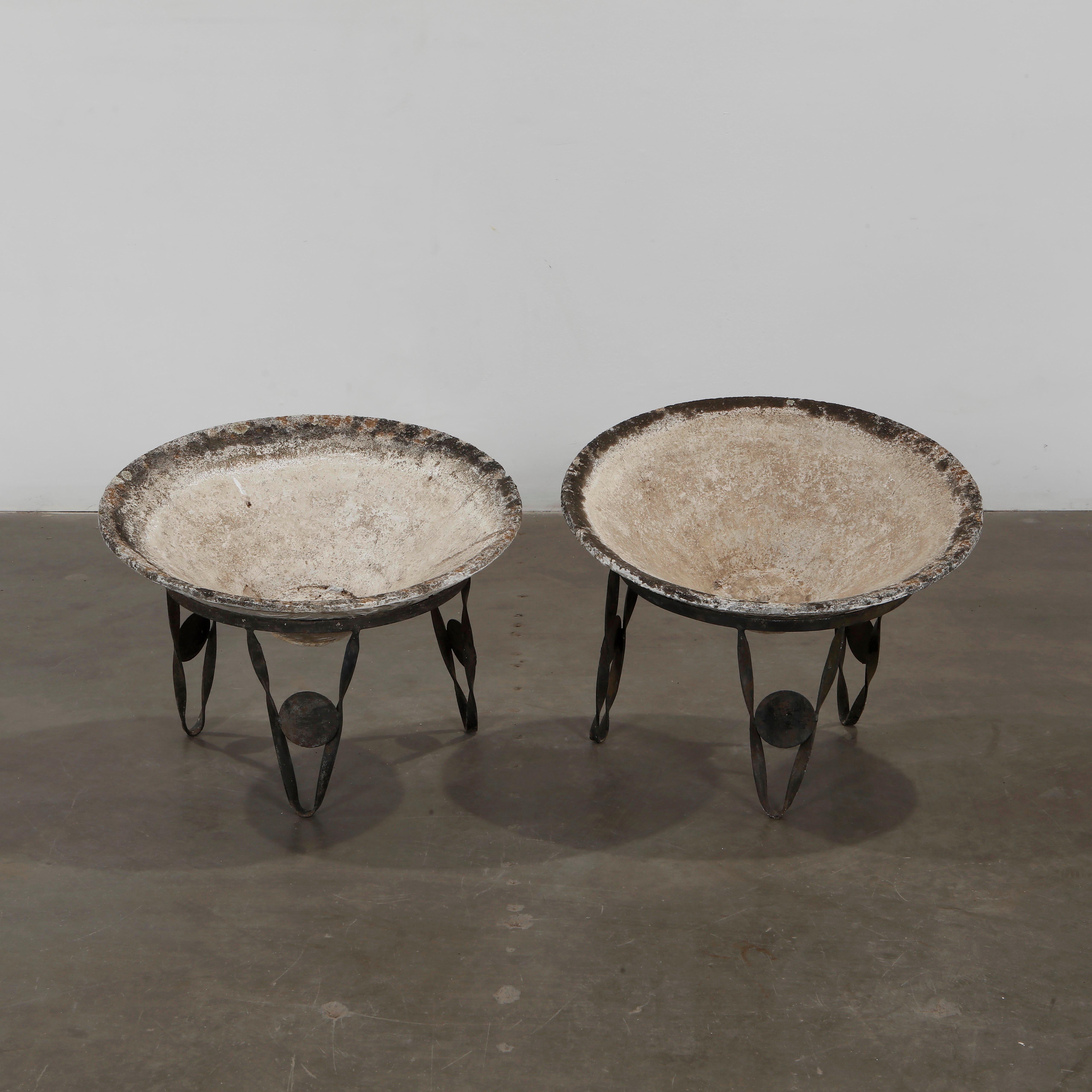 French Pair of Concrete Conical Planters on Stands, France, 1960s For Sale