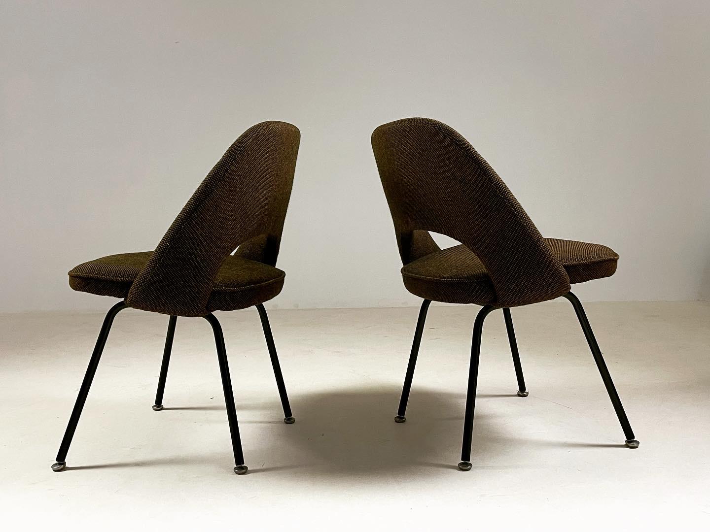 Pair of Conference Chairs by Eero Saarinen, Knoll International, 1960 For Sale 9