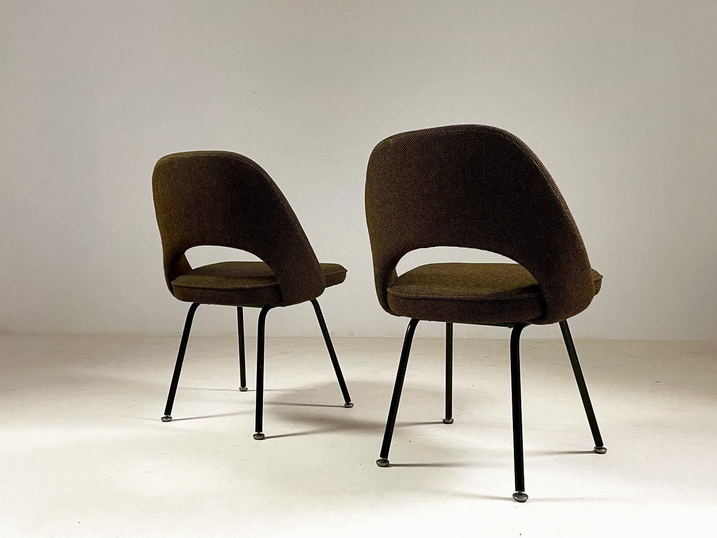 Pair of Conference Chairs by Eero Saarinen, Knoll International, 1960 For Sale 12