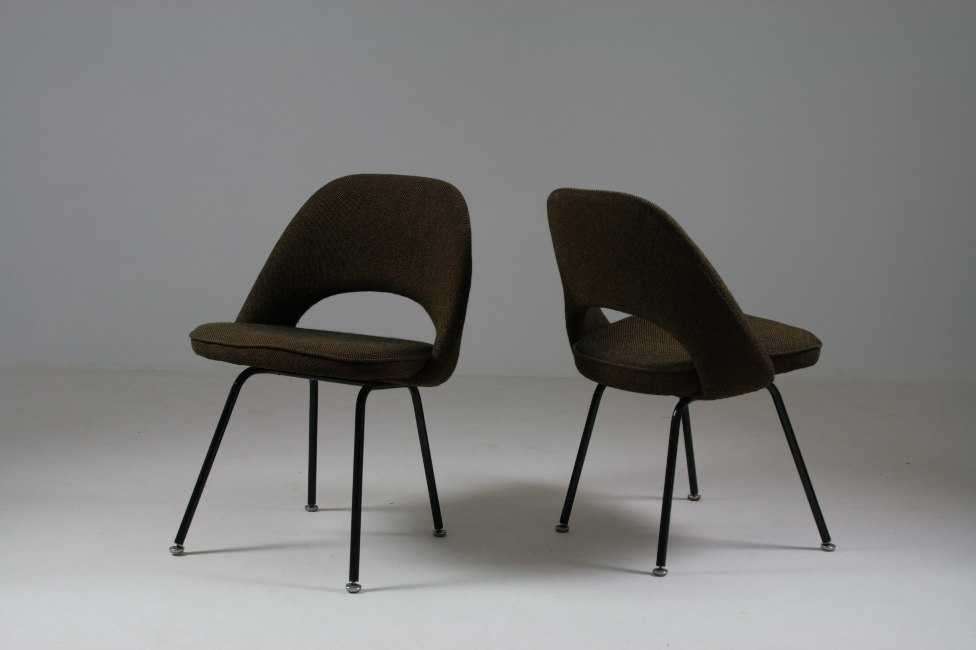 Pair of Conference Chairs by Eero Saarinen, Knoll International, 1960 For Sale 1