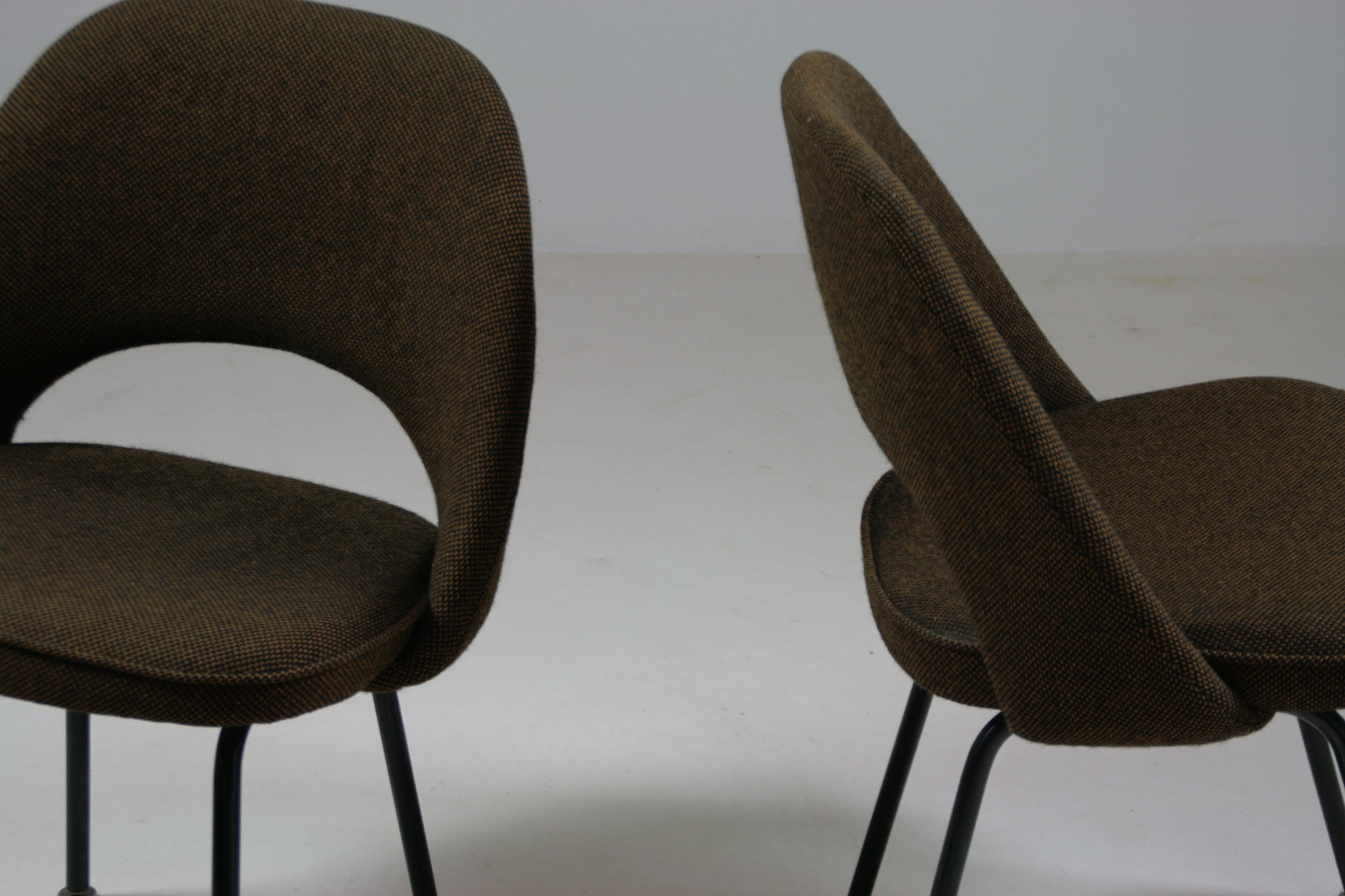 Pair of Conference Chairs by Eero Saarinen, Knoll International, 1960 For Sale 3