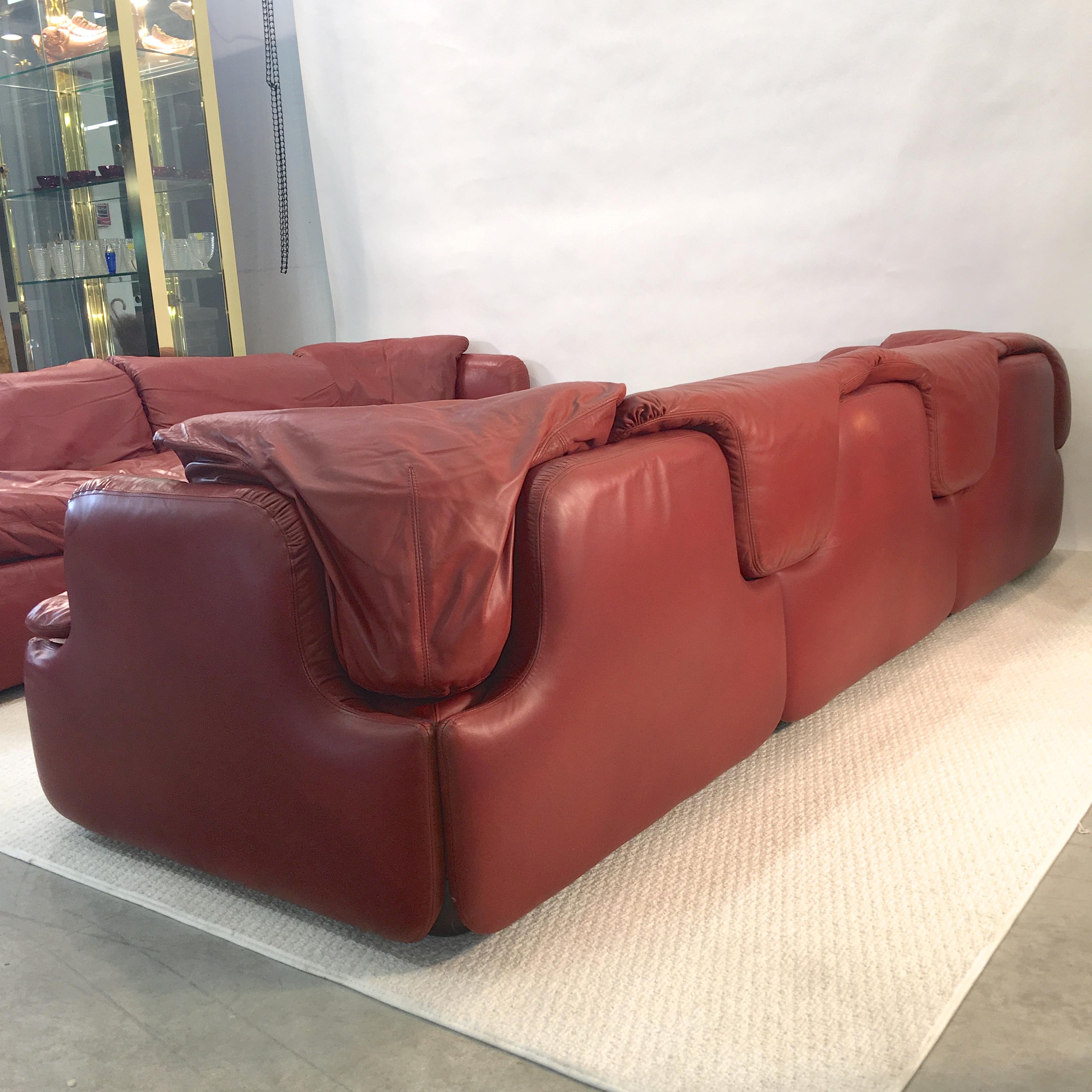 Fin du 20e siècle Fauteuil et chaise longue en cuir « Feature » d'Alberto Rosselli pour Saporiti en vente