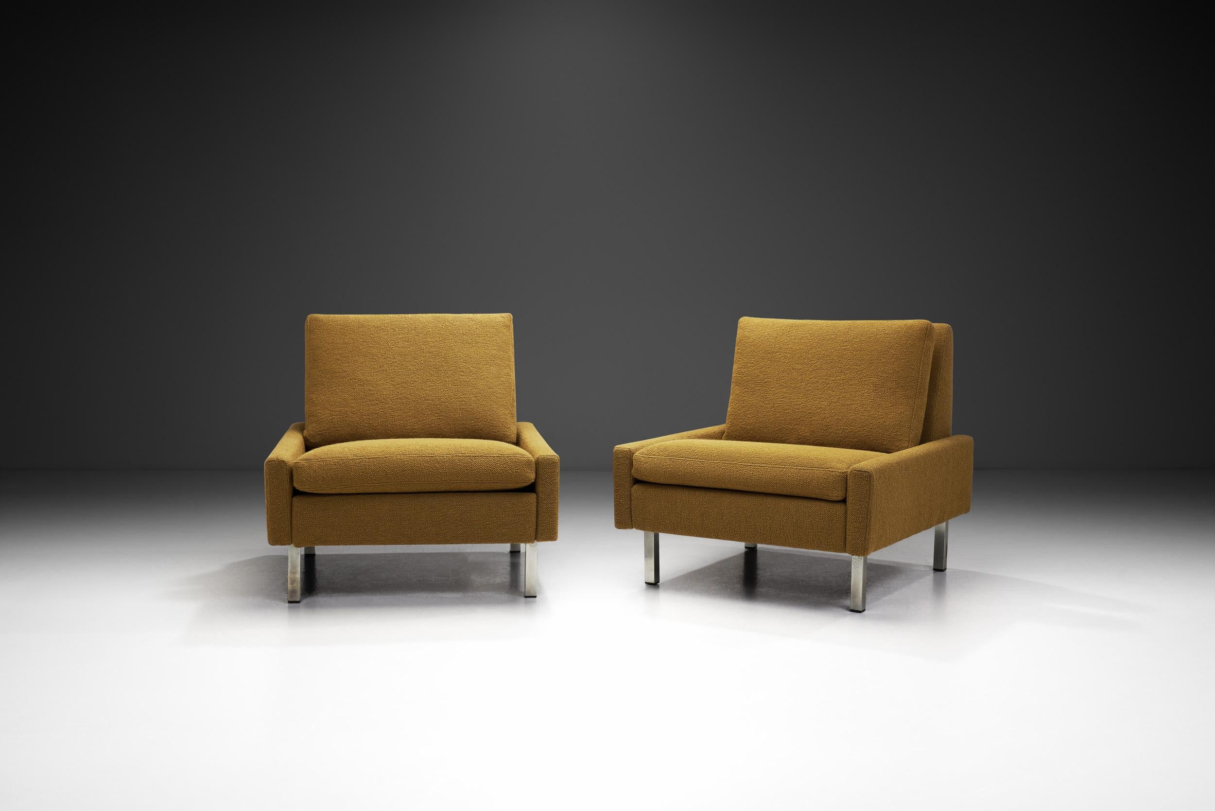 Mid-Century Modern Pair of 