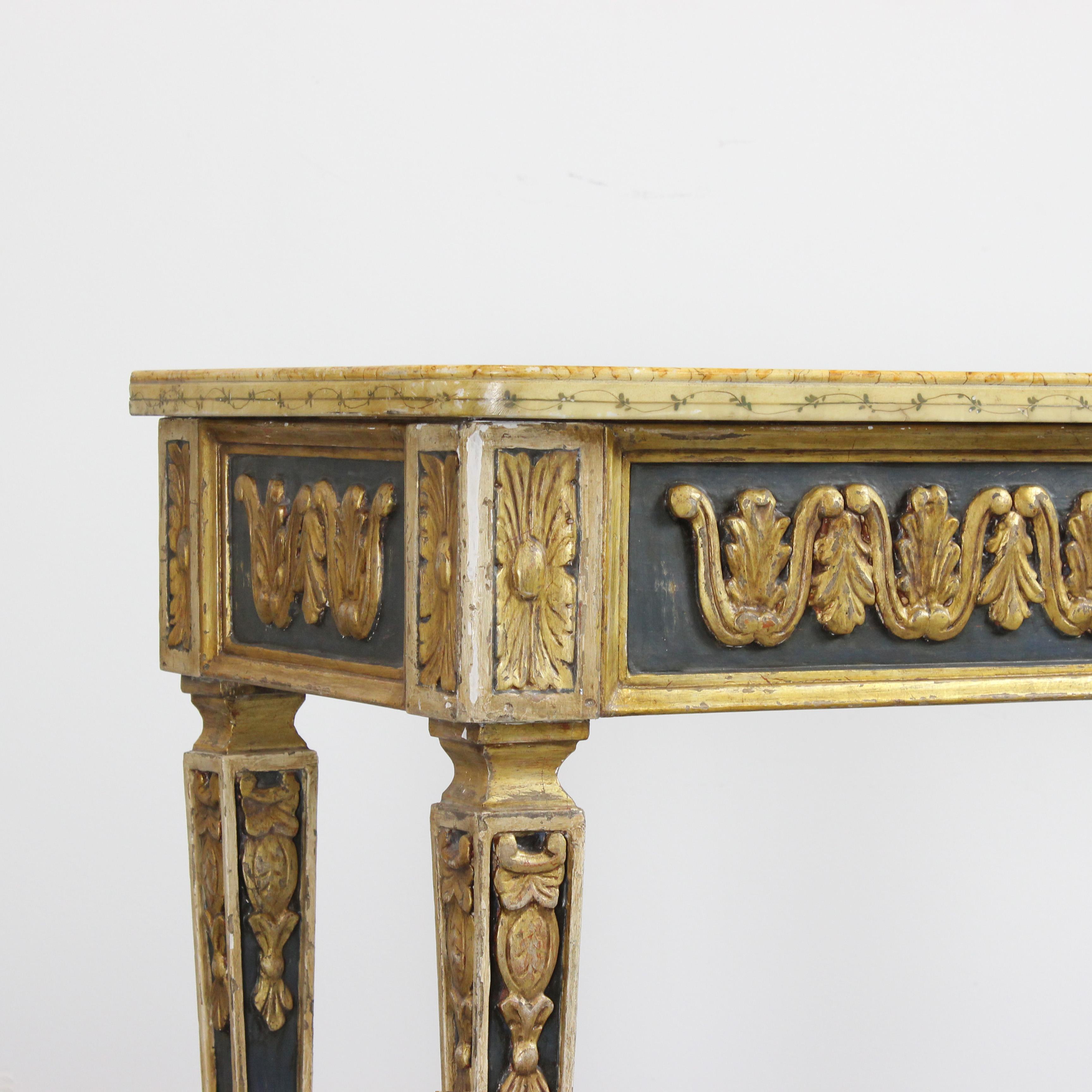 Paar KonsolentischeNeoklassizistischer Stil - Frühes 19. Jahrhundert - Italien im Angebot 10