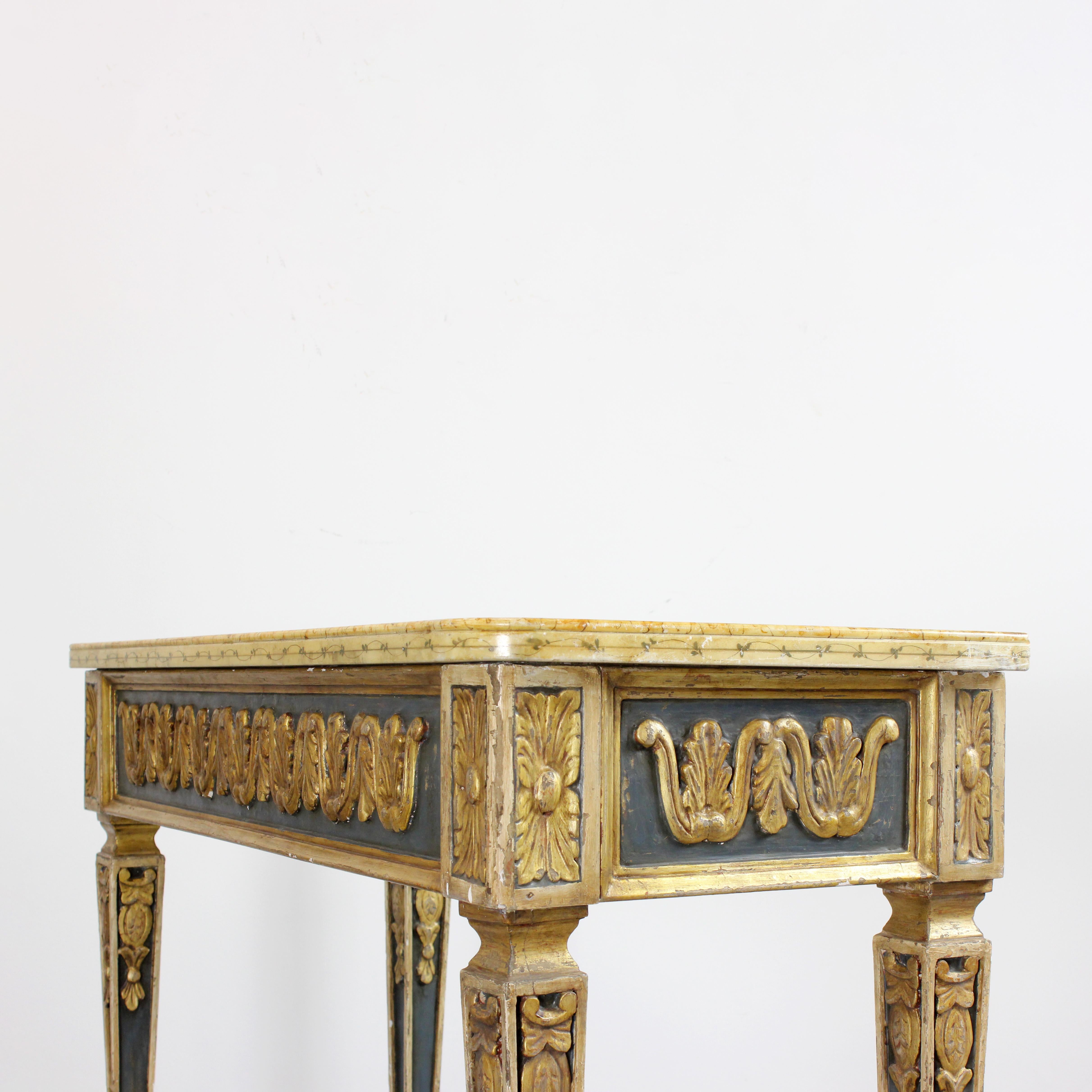 Paar KonsolentischeNeoklassizistischer Stil - Frühes 19. Jahrhundert - Italien (Neoklassisch) im Angebot