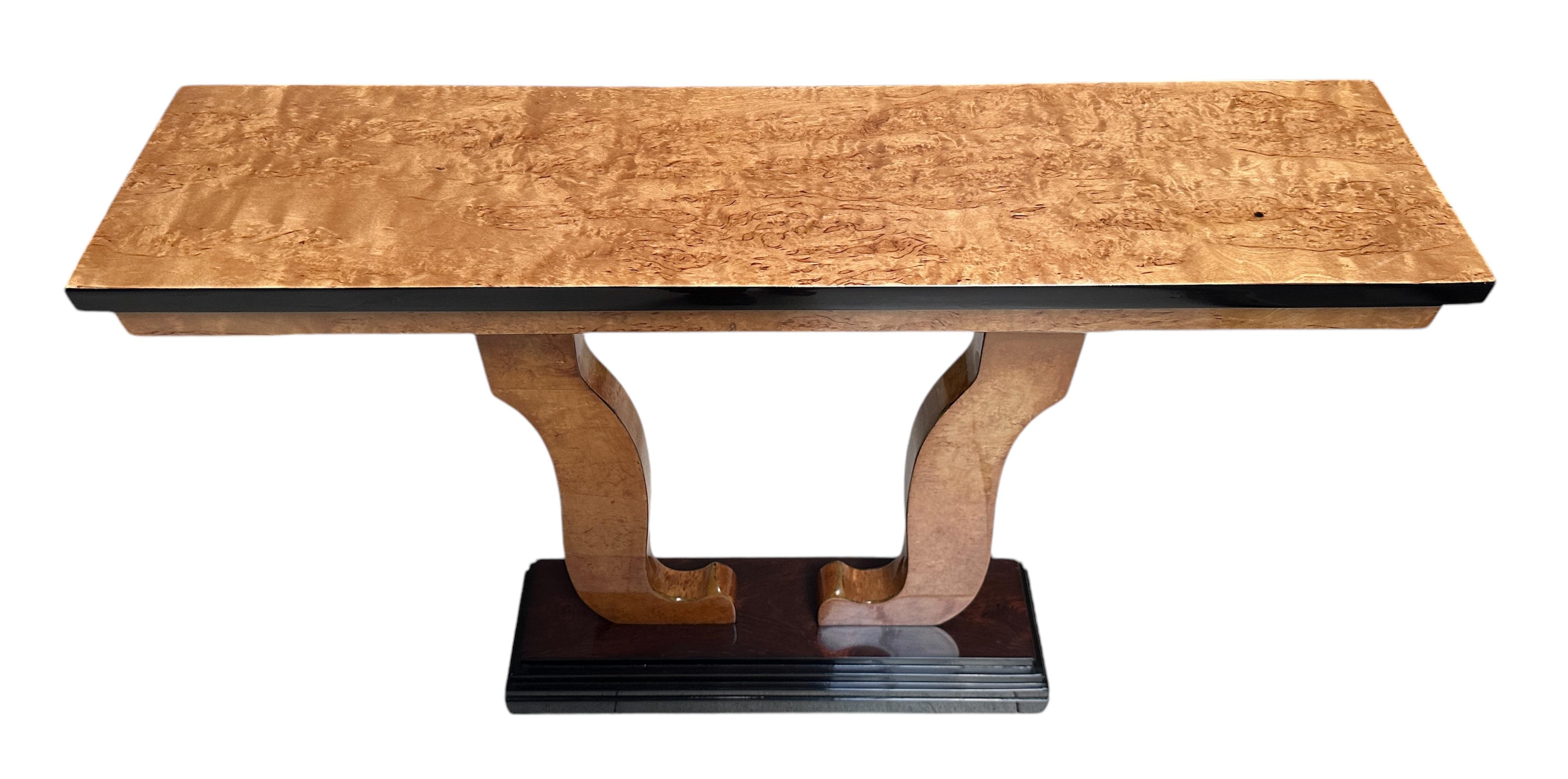 Pair of consoles
Material: wood 
Style: Art Deco
Country: France
If you want to live in the golden years, this is the tables that your project needs.
We have specialized in the sale of Art Deco and Art Nouveau and Vintage styles since 1982. If you