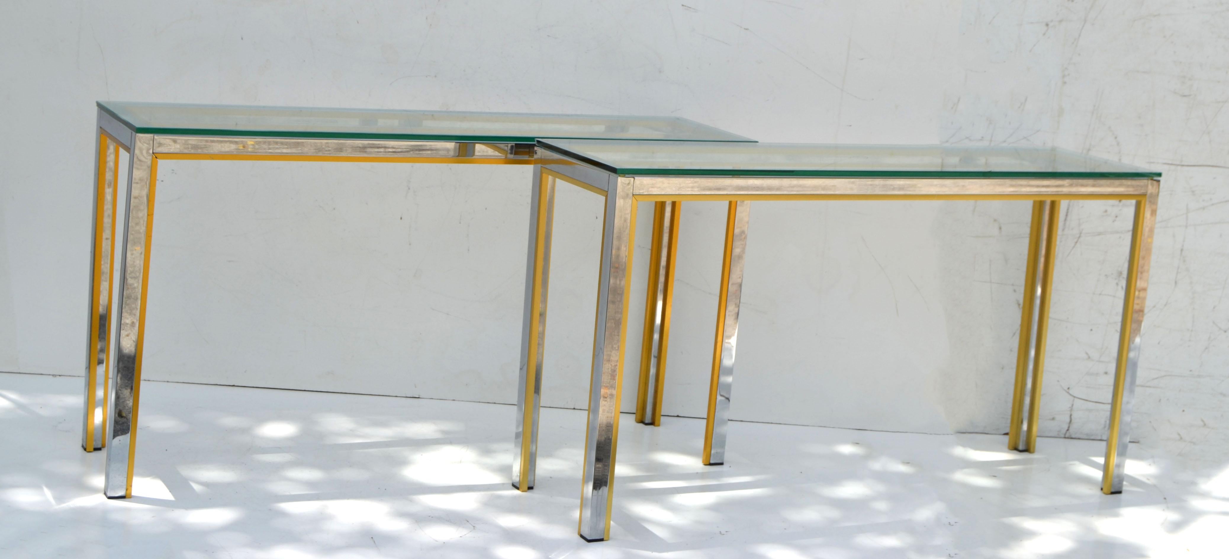 Paire de consoles, tables d'entrée par Zilli en chrome et laiton avec plateau en verre transparent en vente 7