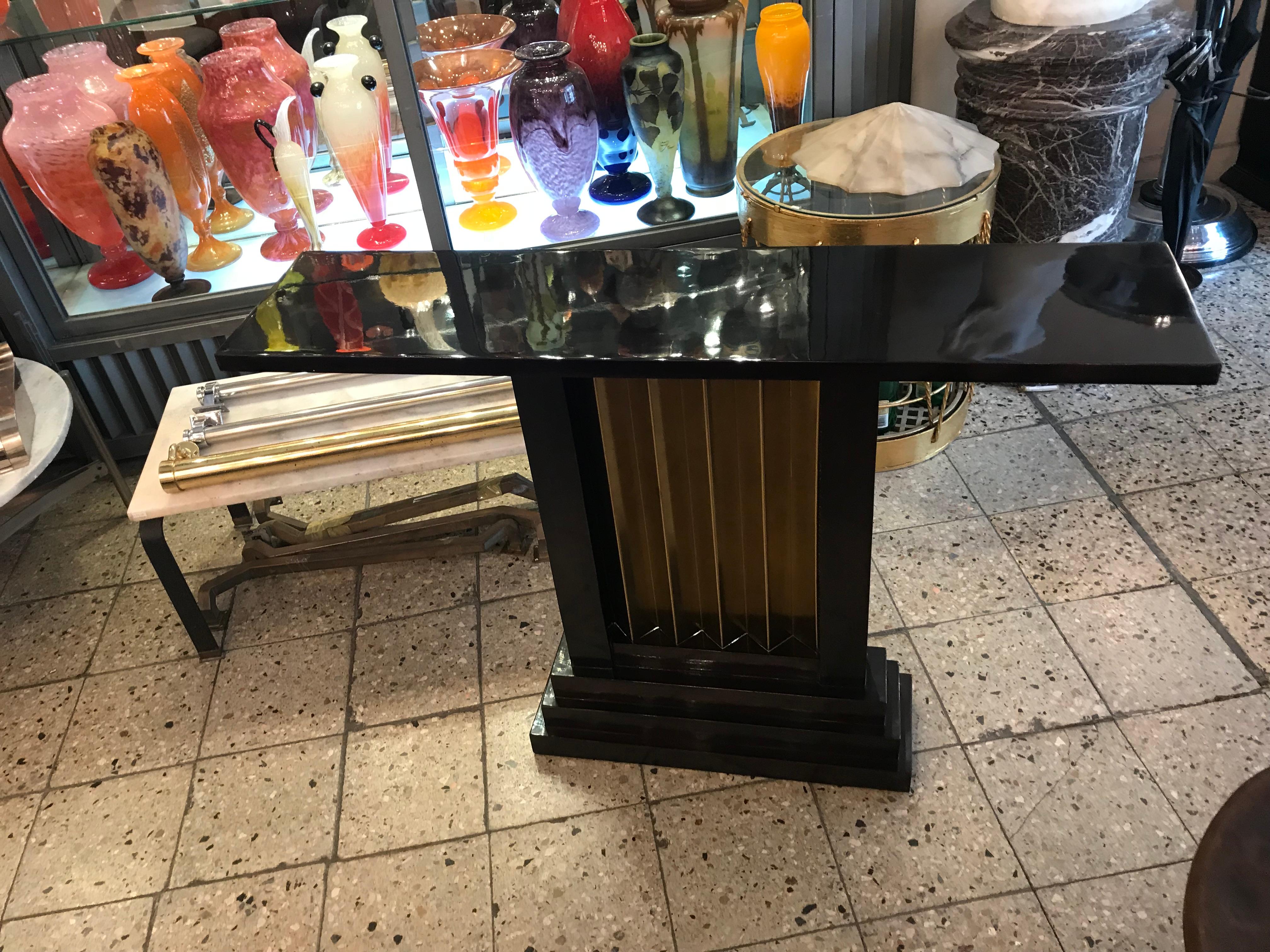 Francese Coppia di console in bronzo e legno Francia, 1920, Art Déco in vendita