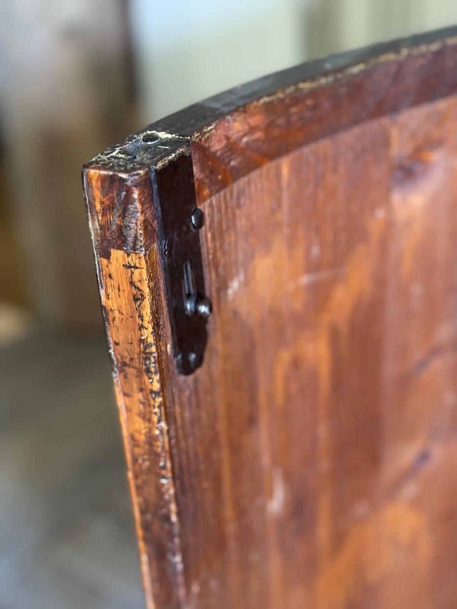 Legno Coppia di console, impiallacciatura di mogano e palissandro, marmo blu turchese, XVIII sec. in vendita