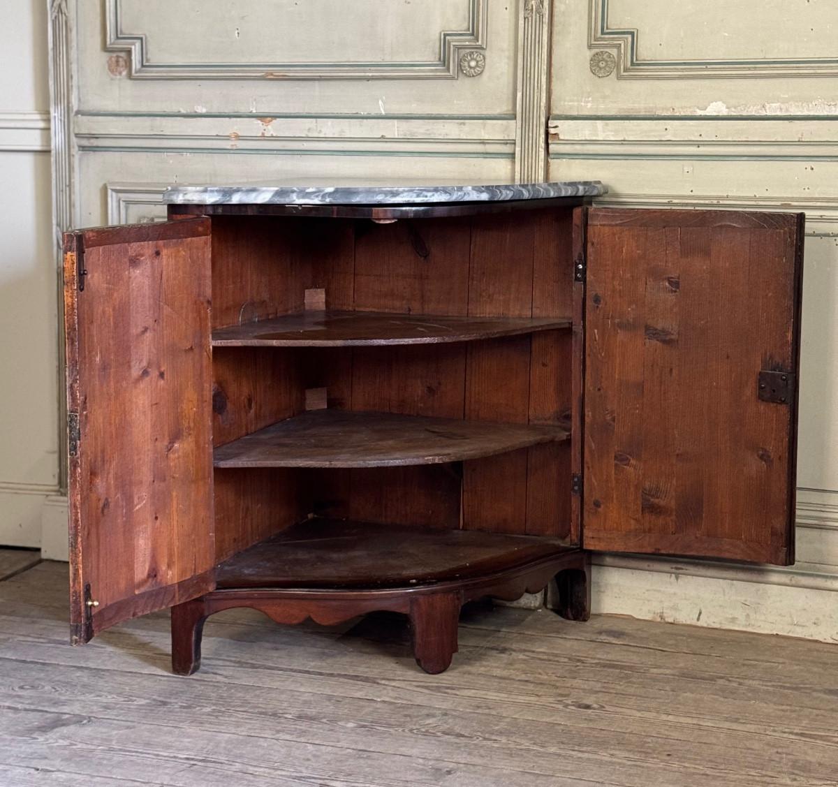 Coppia di console, impiallacciatura di mogano e palissandro, marmo blu turchese, XVIII sec. in vendita 1