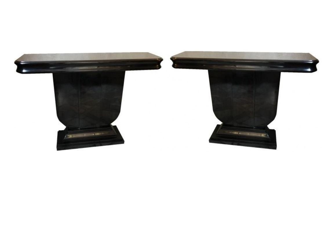 Pair of Consoles Style Art Deco in Wood and Polyurethanic Lacquer, French 1930 For Sale 7