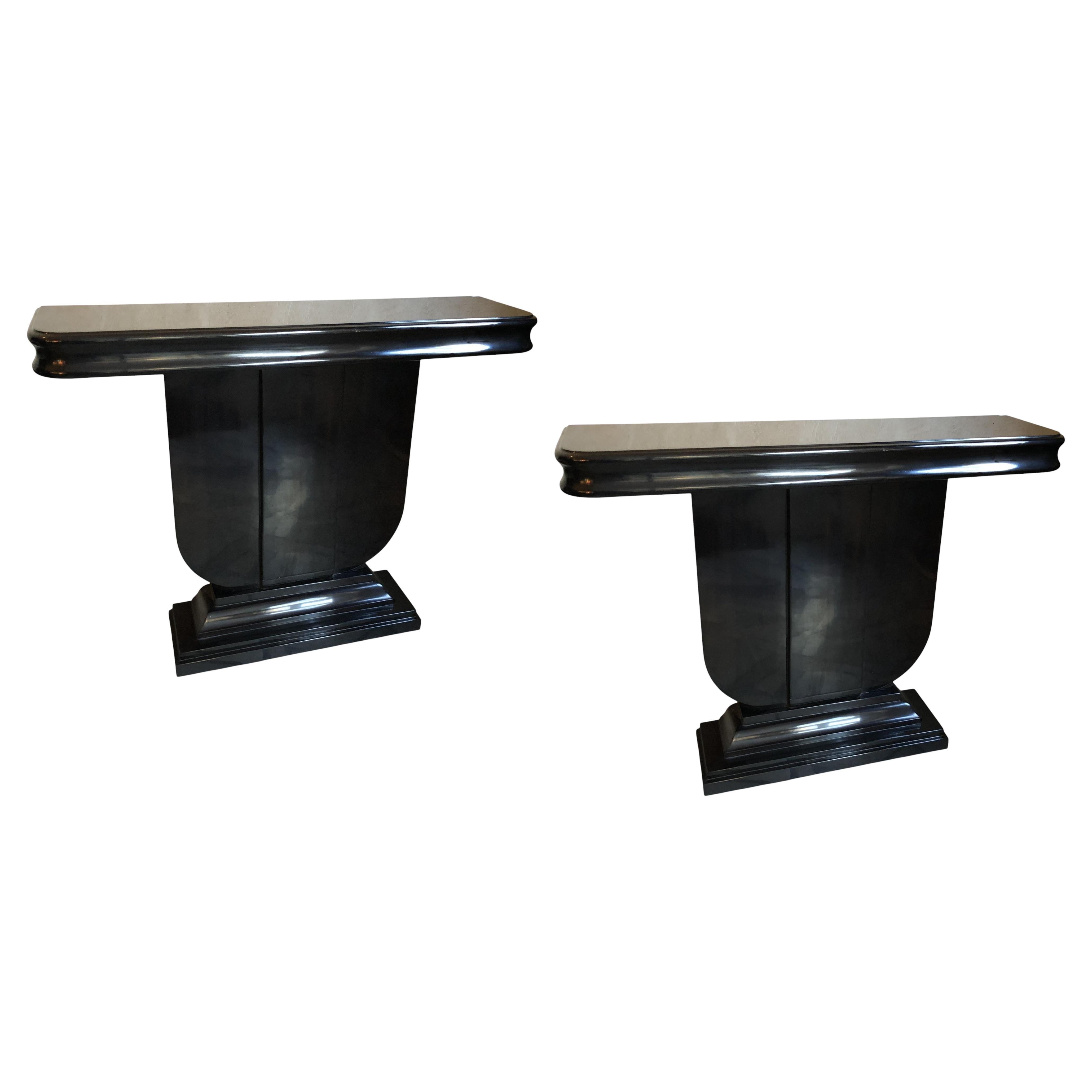 Pair of Consoles Style Art Deco in Wood and Polyurethanic Lacquer, French 1930