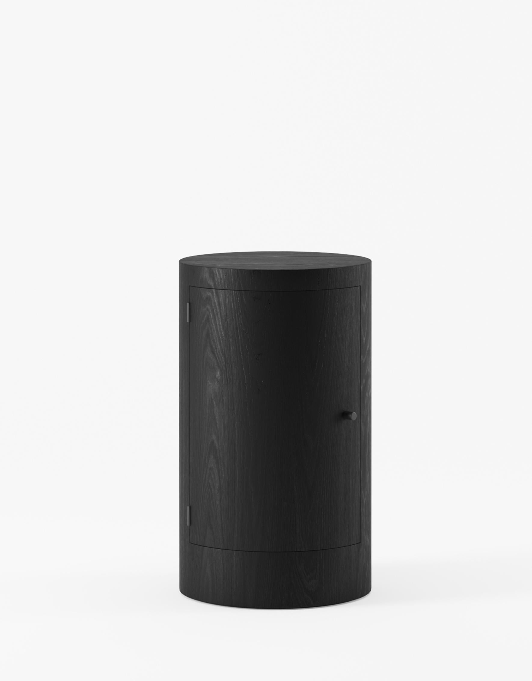 Envisioned by designer Yaniv Chen, the Constant nightstand exudes an air of refined luxury, celebrating the inherent splendor of wood. Meticulously crafted with impeccable proportions and attention to detail, the Constant nightstand stand is your