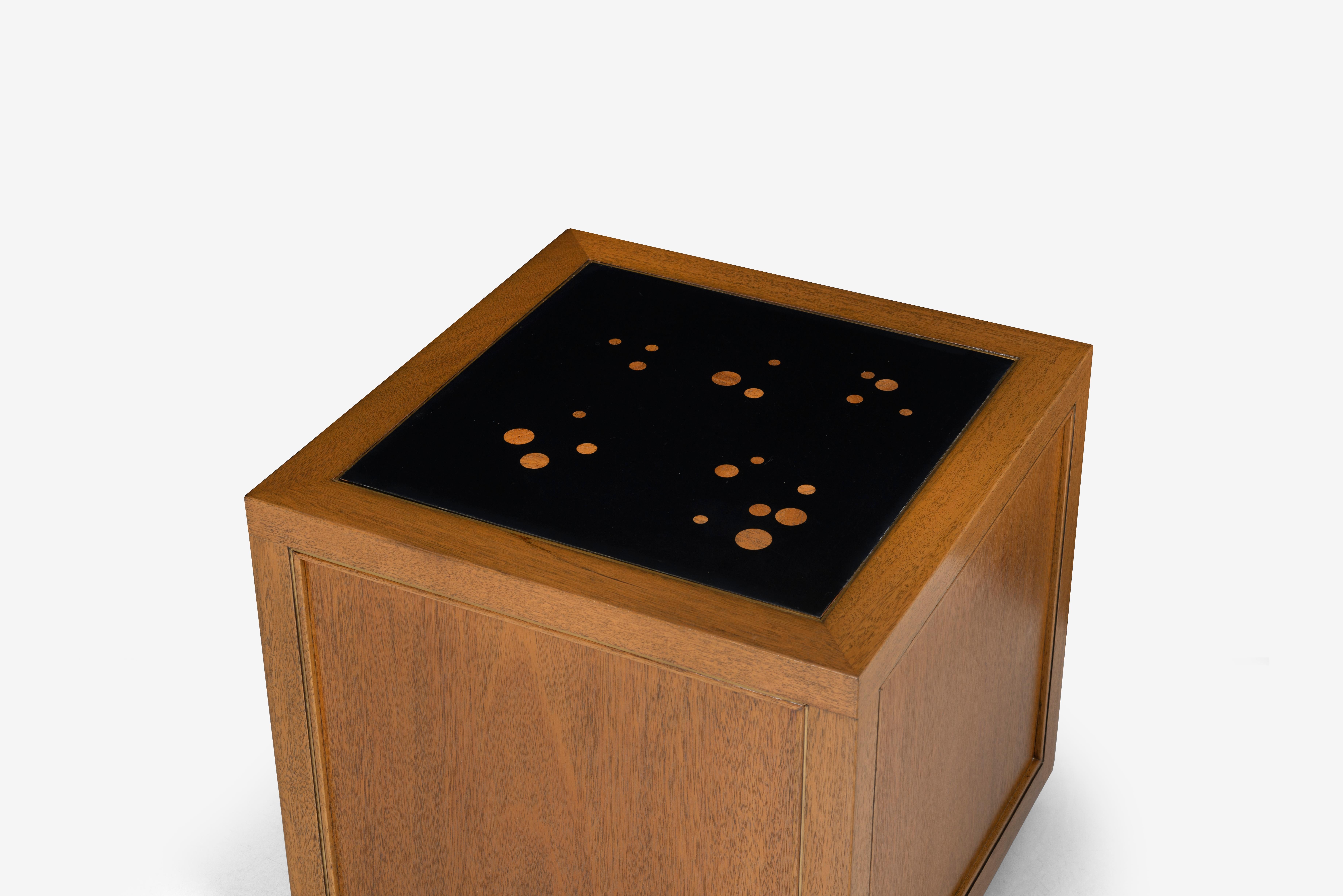 Pair of Constellation End Tables by Edward Wormley for Dunbar In Good Condition In Chicago, IL
