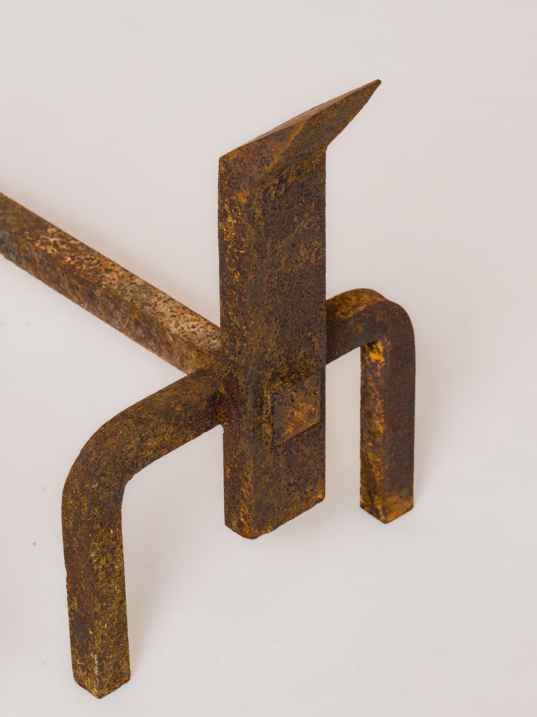 Pair of Constructivist Distressed Wrought Iron Andirons - France 1970's In Fair Condition For Sale In New York, NY