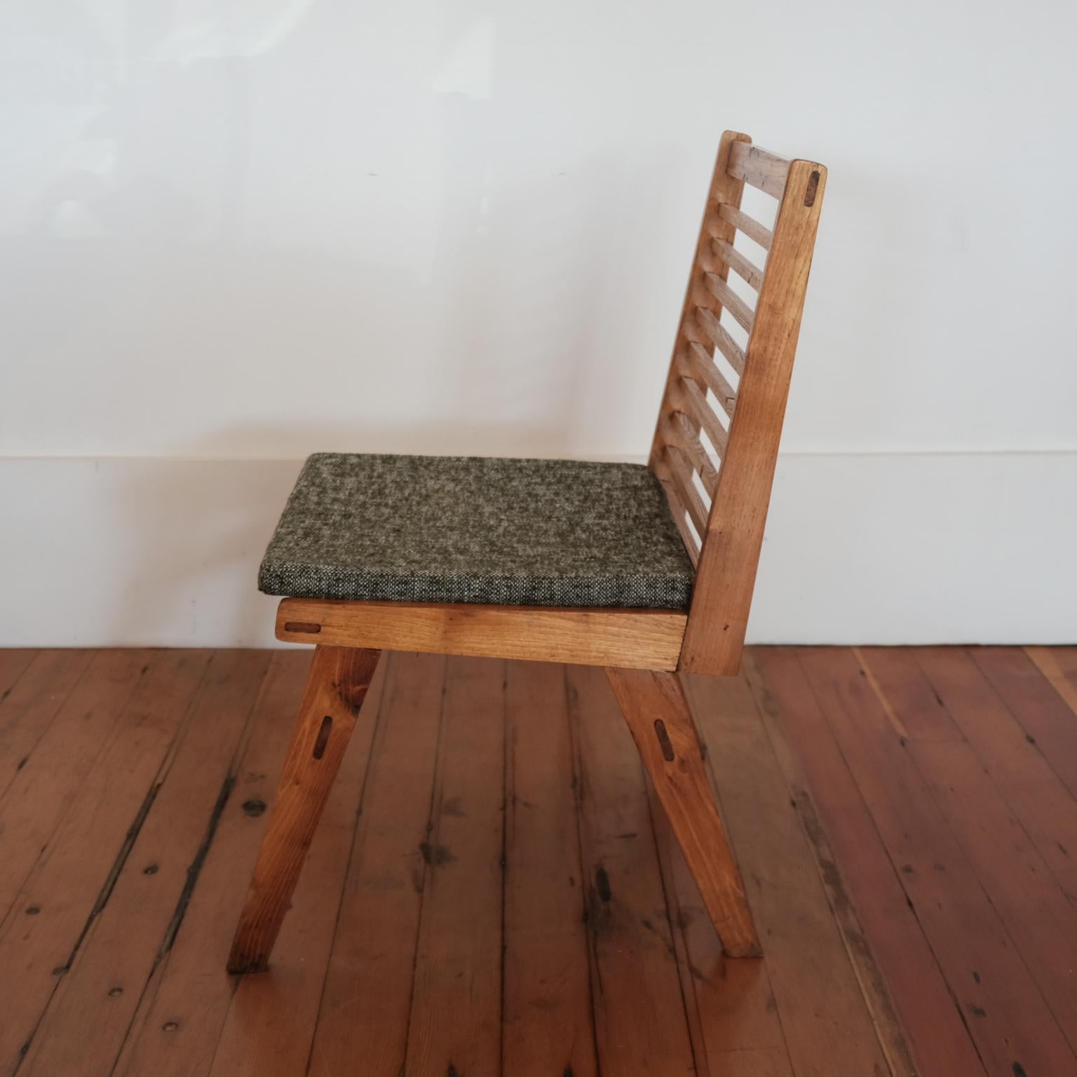 Pair of Constructivist Wood Slat Chairs In Fair Condition In San Diego, CA