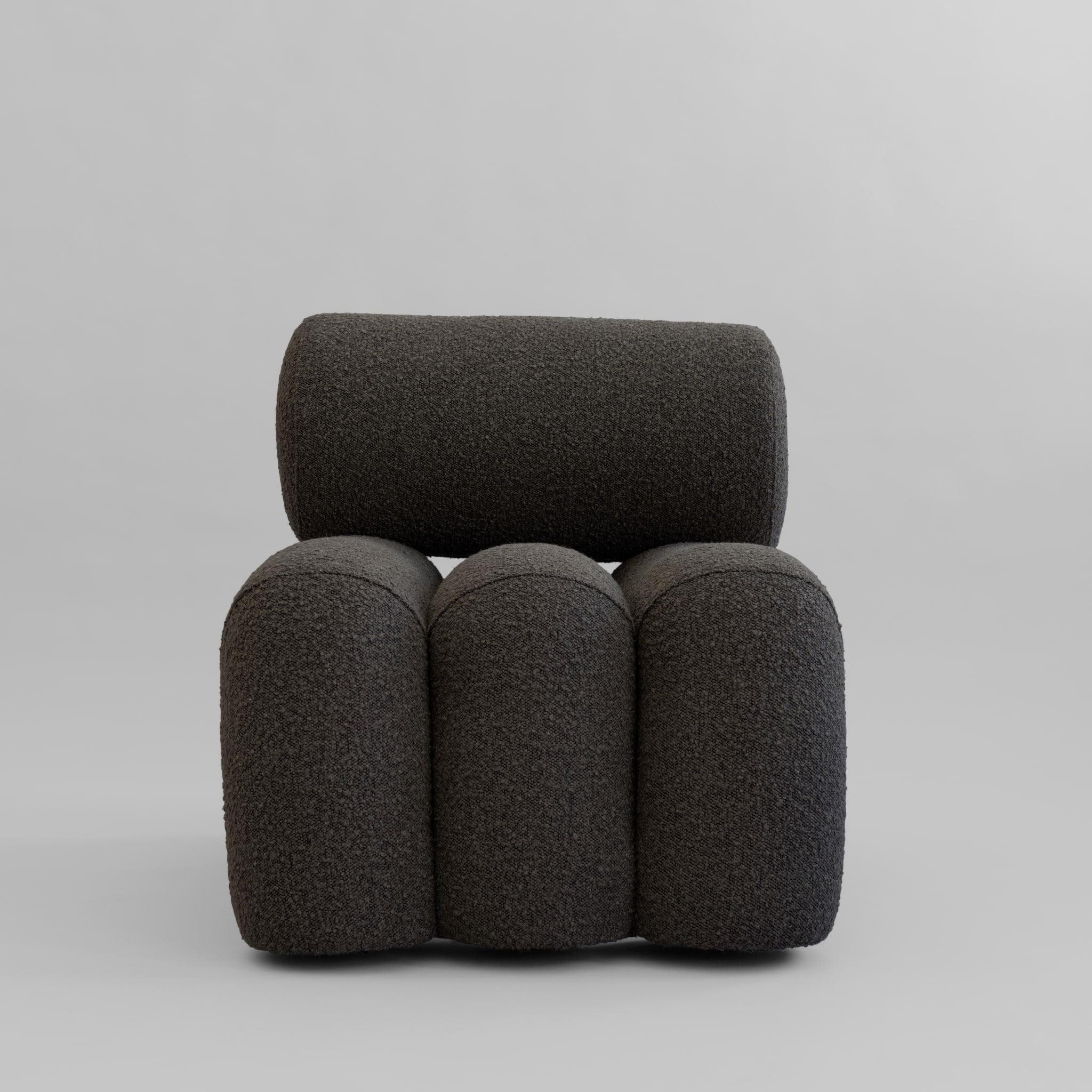 Paar Contemporary Armchairs, Modell Foku - Farbe Deep Taupe - Curly Fabric. (Französisch) im Angebot