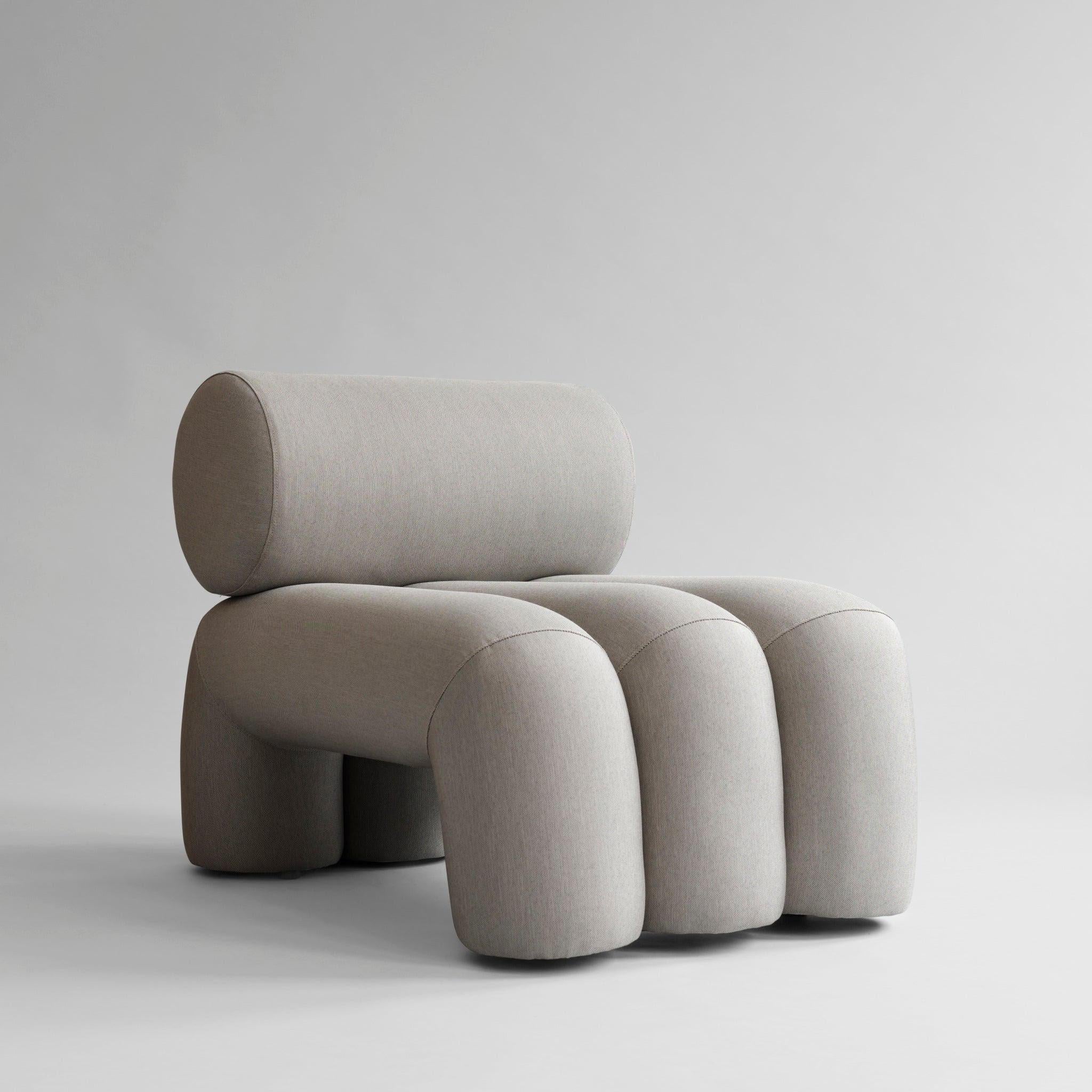 Paire de fauteuils contemporains - Couleur taupe - Tissu résistant au soleil en vente 1
