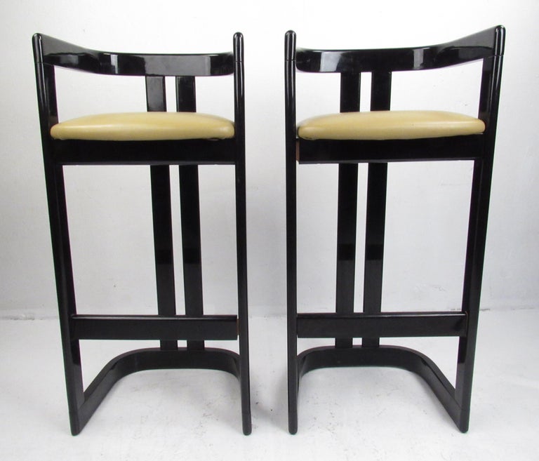Pair of Contemporary Black Lacquer Counter Stools For Sale at 1stDibs