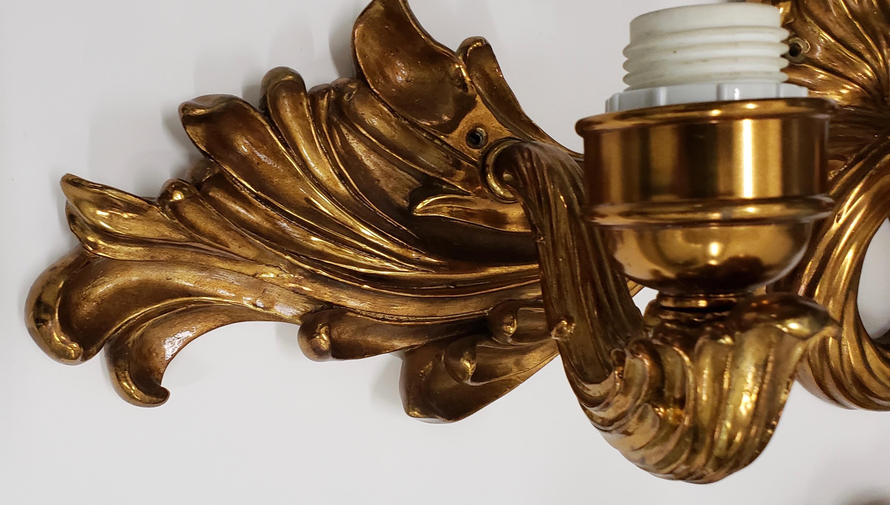 Pair of Contemporary Cast Bronze and Gilded Wall Sconces For Sale 1