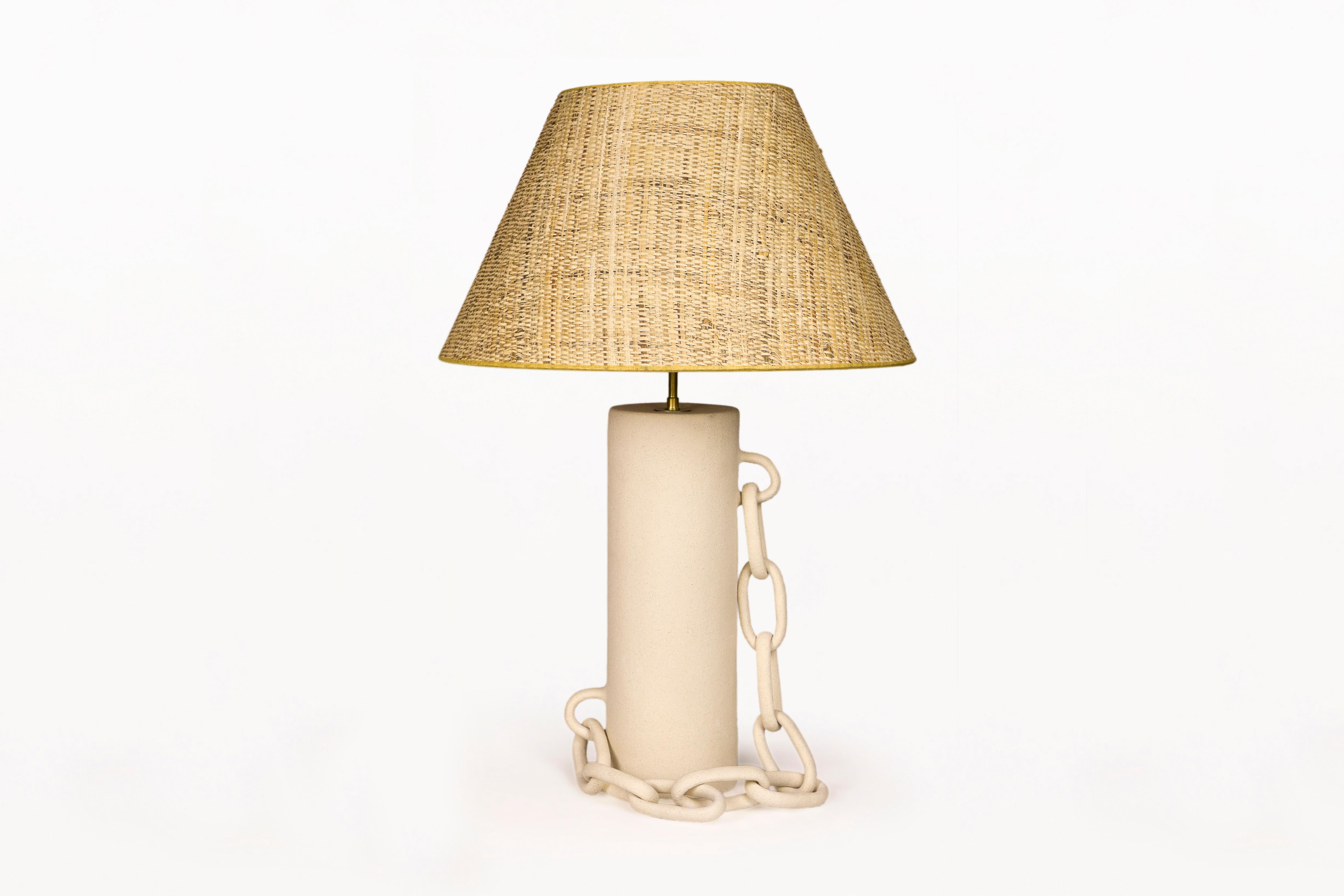 Paire de lampes de table à chaîne en céramique, vers 2024, Espagne

DESCRIPTION : Paire de lampes de table contemporaines à chaîne en céramique, vers 2024, France. 
Pièce très décorative en céramique biscuitée.   
Réalisé par Isabelle