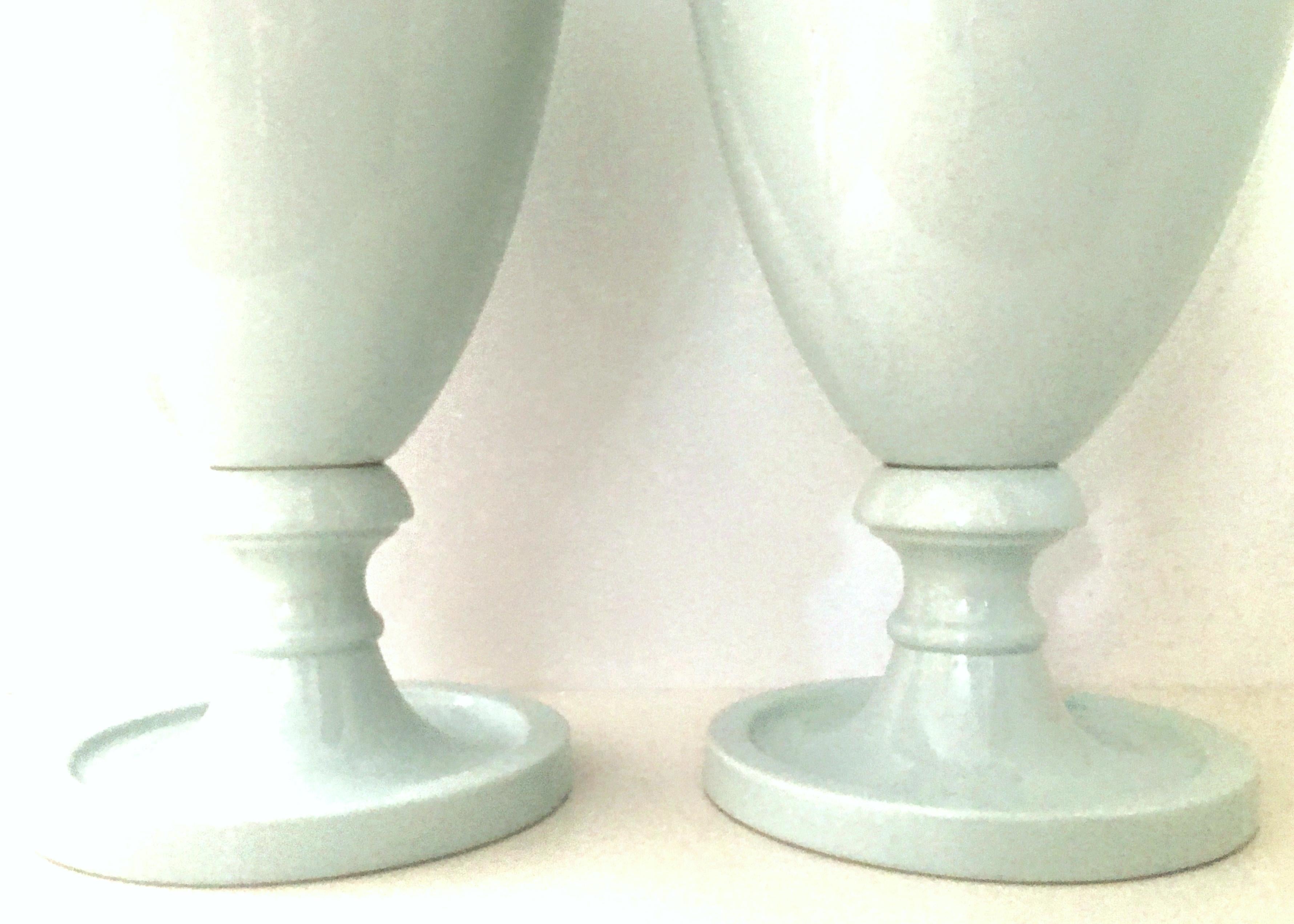 Contemporary 21st Century Pair Of Monumental Ceramic Glaze Chinese Celadon Lidded Floor Urns For Sale