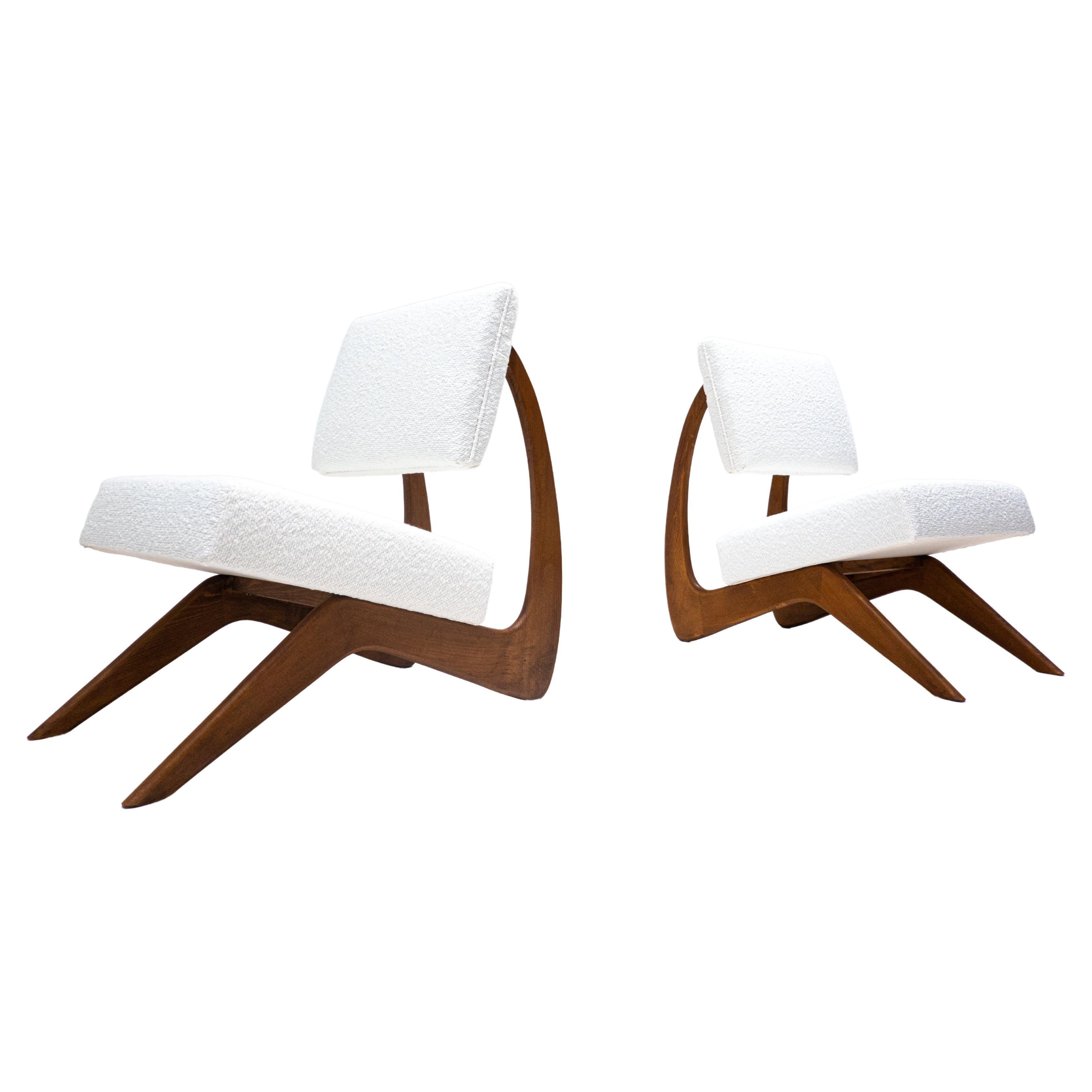 Pair of Contemporary Chairs, White Bouclette and Wood, Italy For Sale