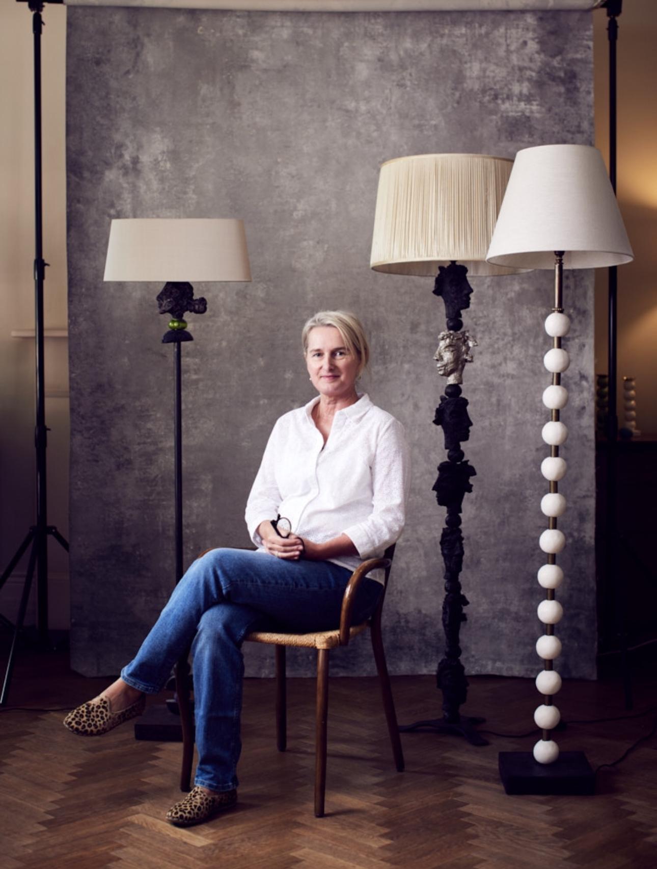 Zeitgenössische europäische Tischlampe Synergy in Weiß von Margit Wittig, Paar im Angebot 2