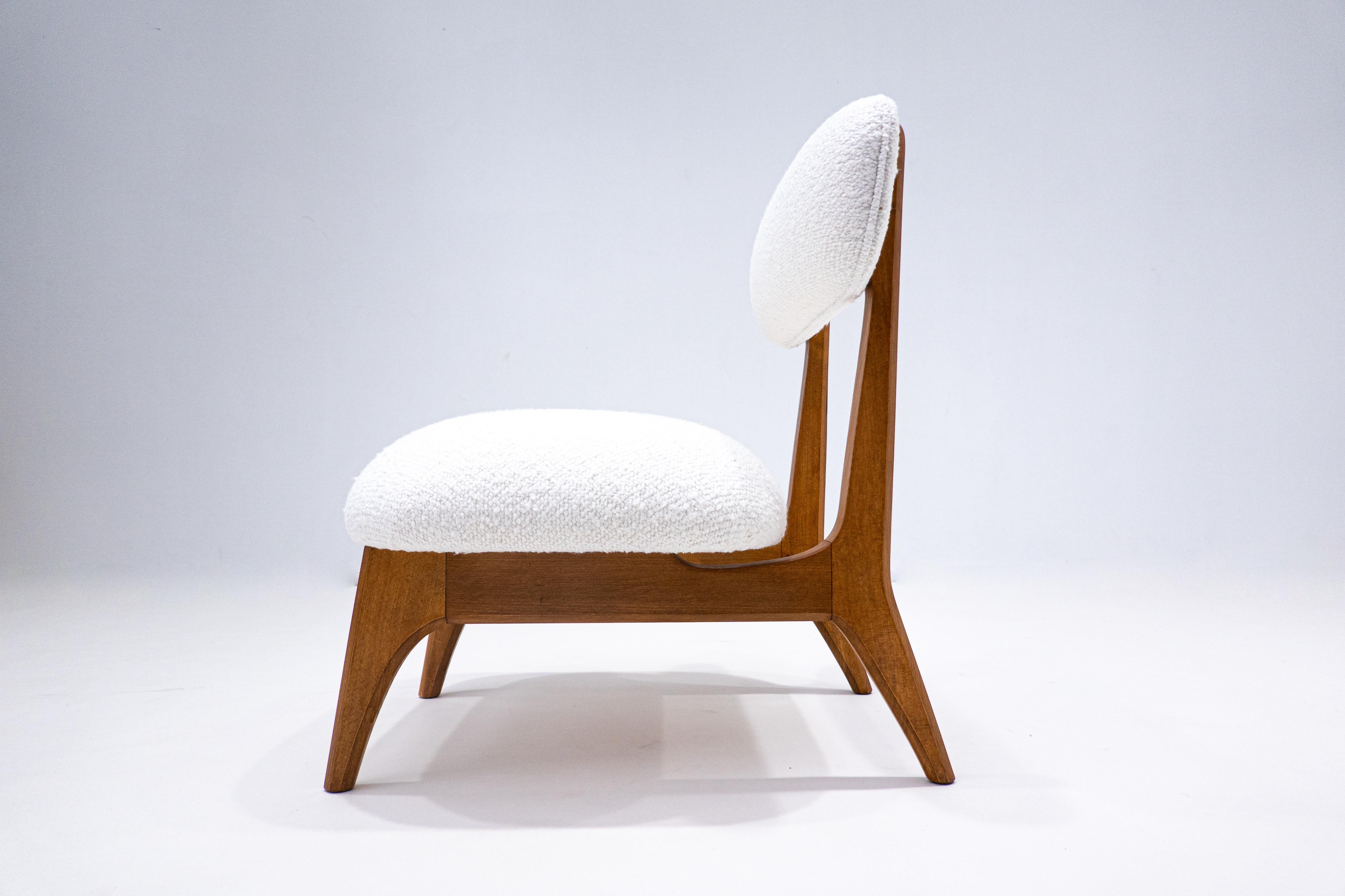 Tissu Paire de chaises de cheminée contemporaines, bouclette blanche, Italie en vente