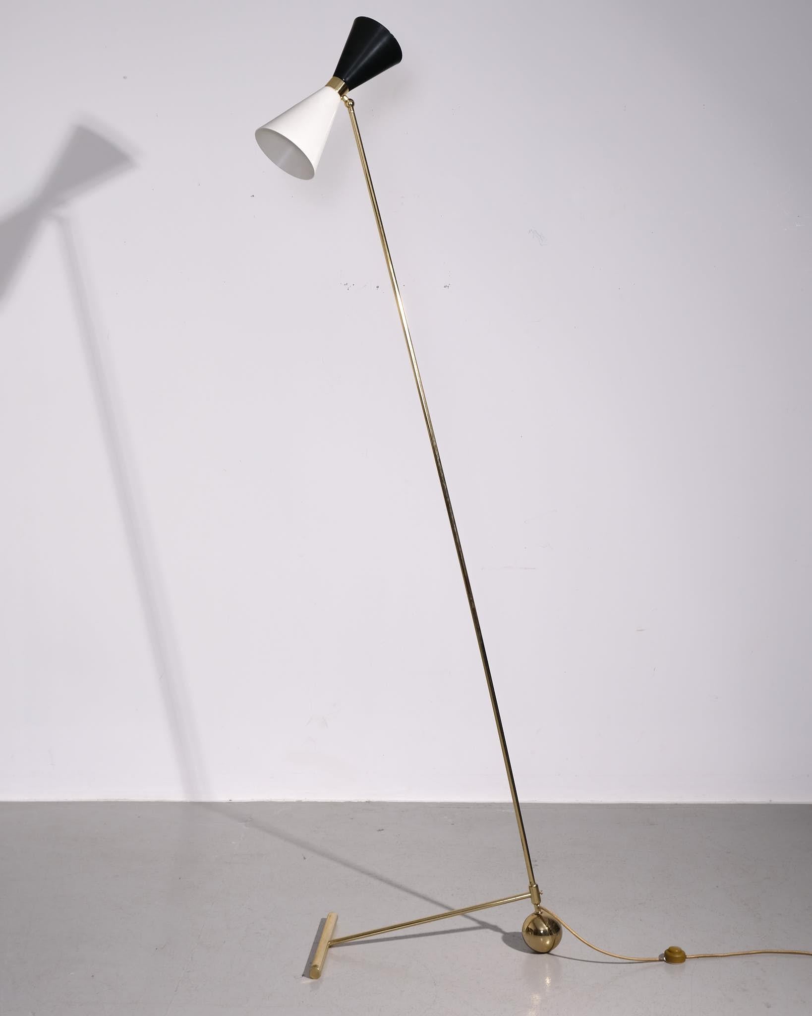 Mid-Century Modern Pair of Contemporary Floor Lamps in the Style of Stilnovo For Sale