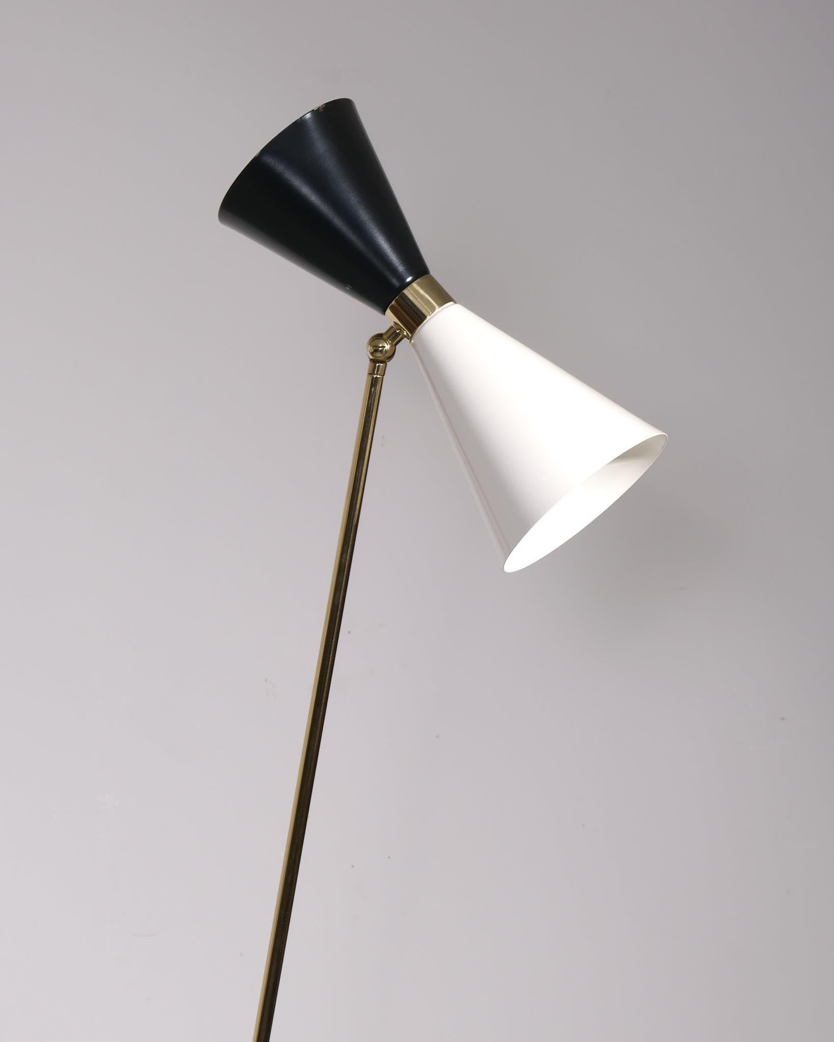 Pair of Contemporary Floor Lamps in the Style of Stilnovo For Sale 2
