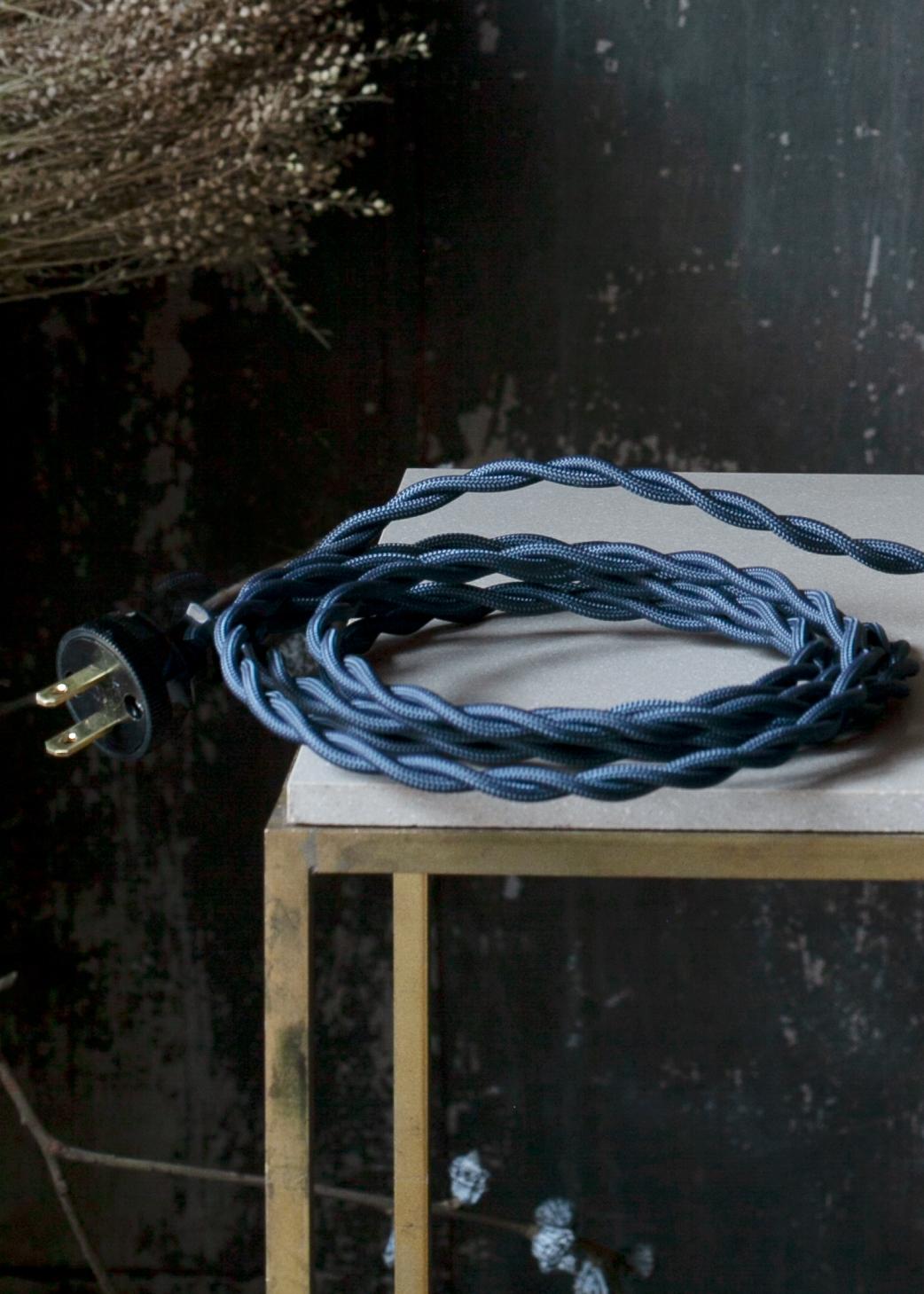 Lin Paire de lampes de bureau Dupont - Céramique contemporaine faite à la main, sculpture postmoderne en vente