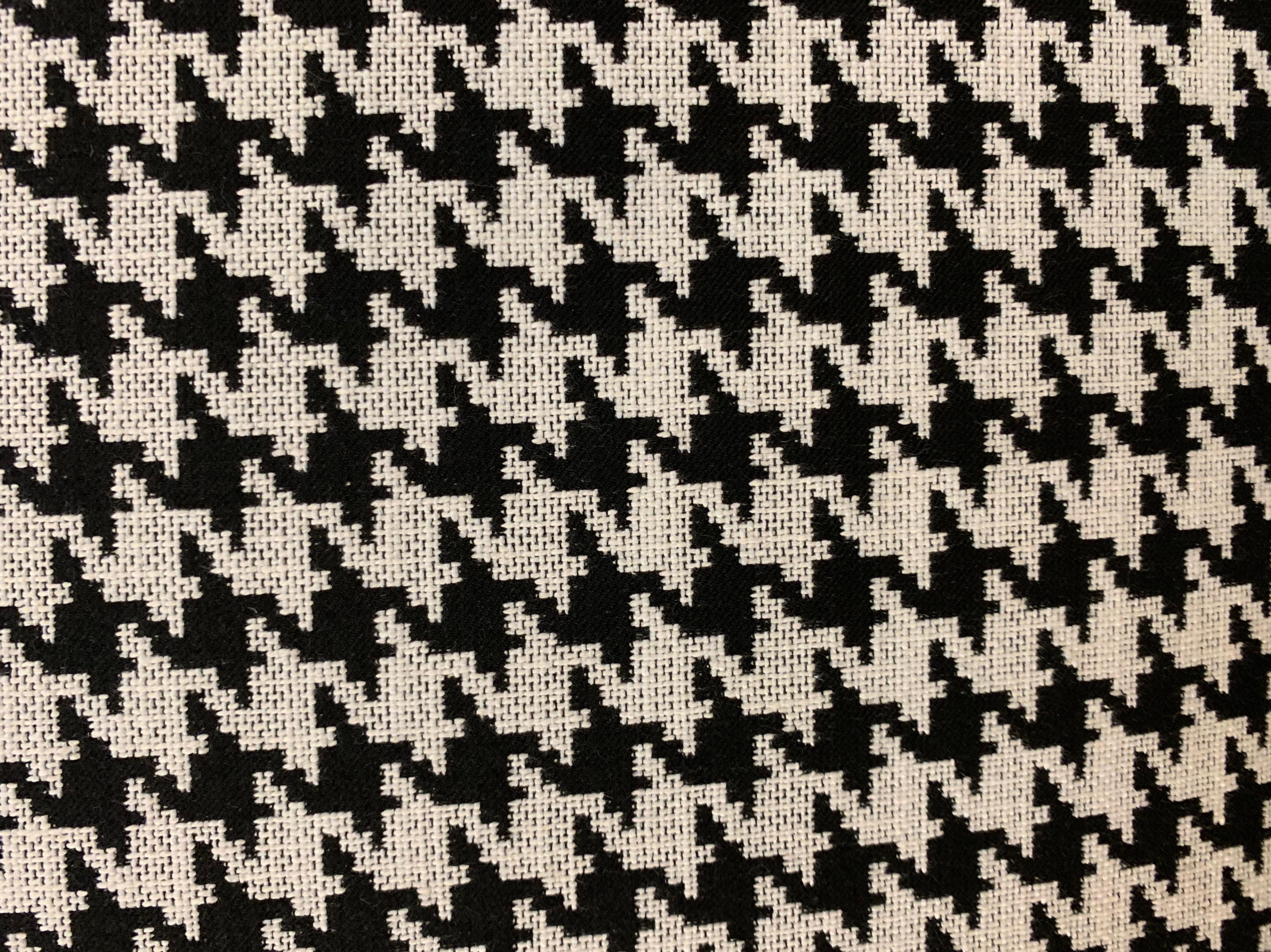Pair of Contemporary Houndstooth Black and White Lounge Chairs In Excellent Condition In West Hartford, CT