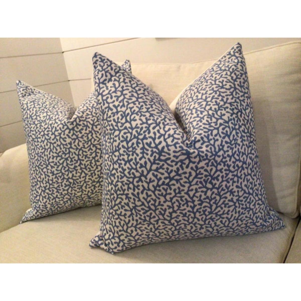 Coppia di cuscini contemporanei da interno/esterno 