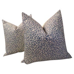 Coppia di cuscini contemporanei da interno/esterno "Barrier Reef" in blu e bianco