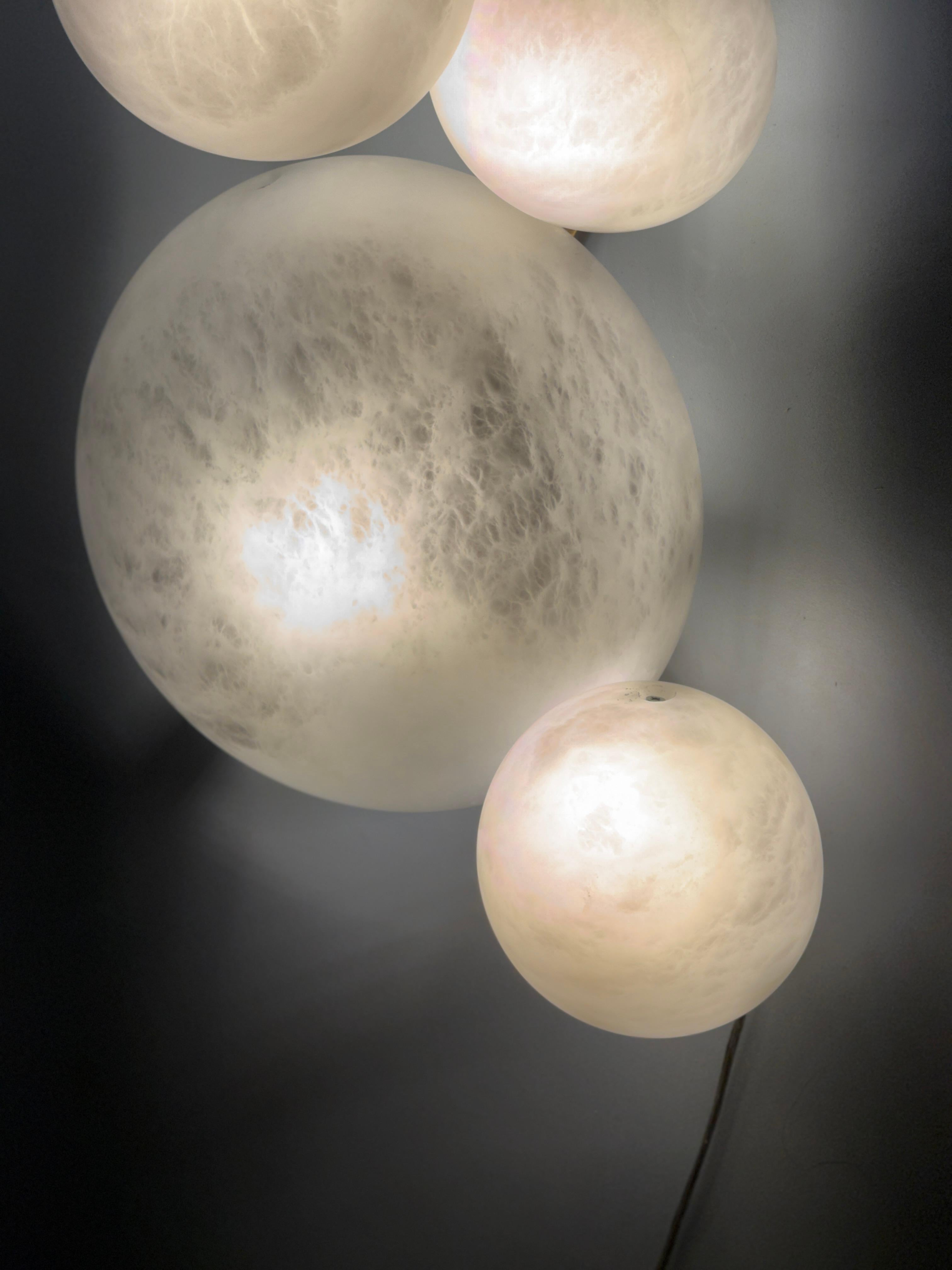 Pair of  Contemporary Italian Alabaster Marble Globe Wall Lights or Sconces For Sale 3