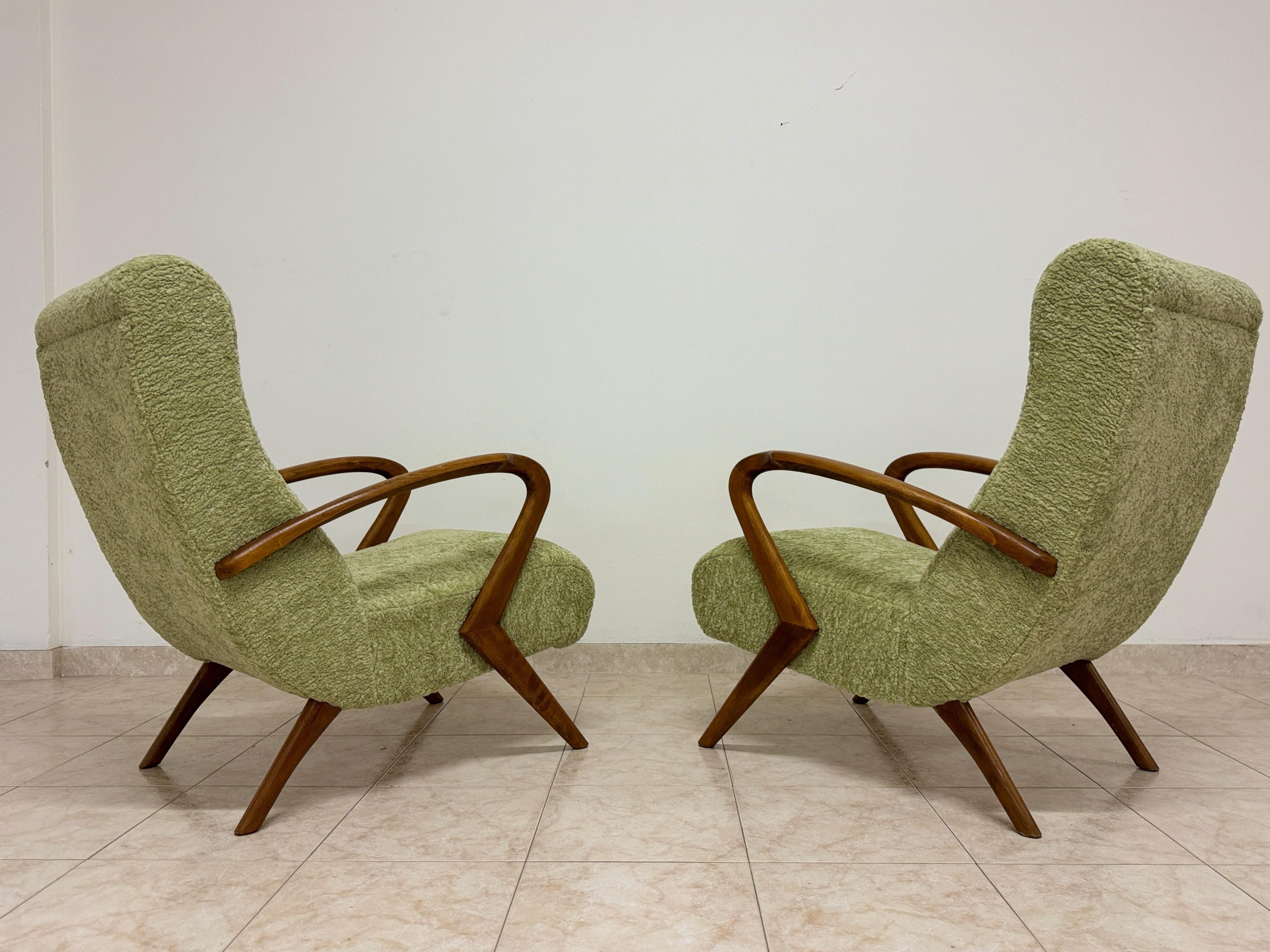 Pair of Contemporary Italian Armchairs For Sale 3