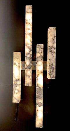 Ein Paar Contemporary Italian Bardiglio Marble Wall Lights oder Sconces