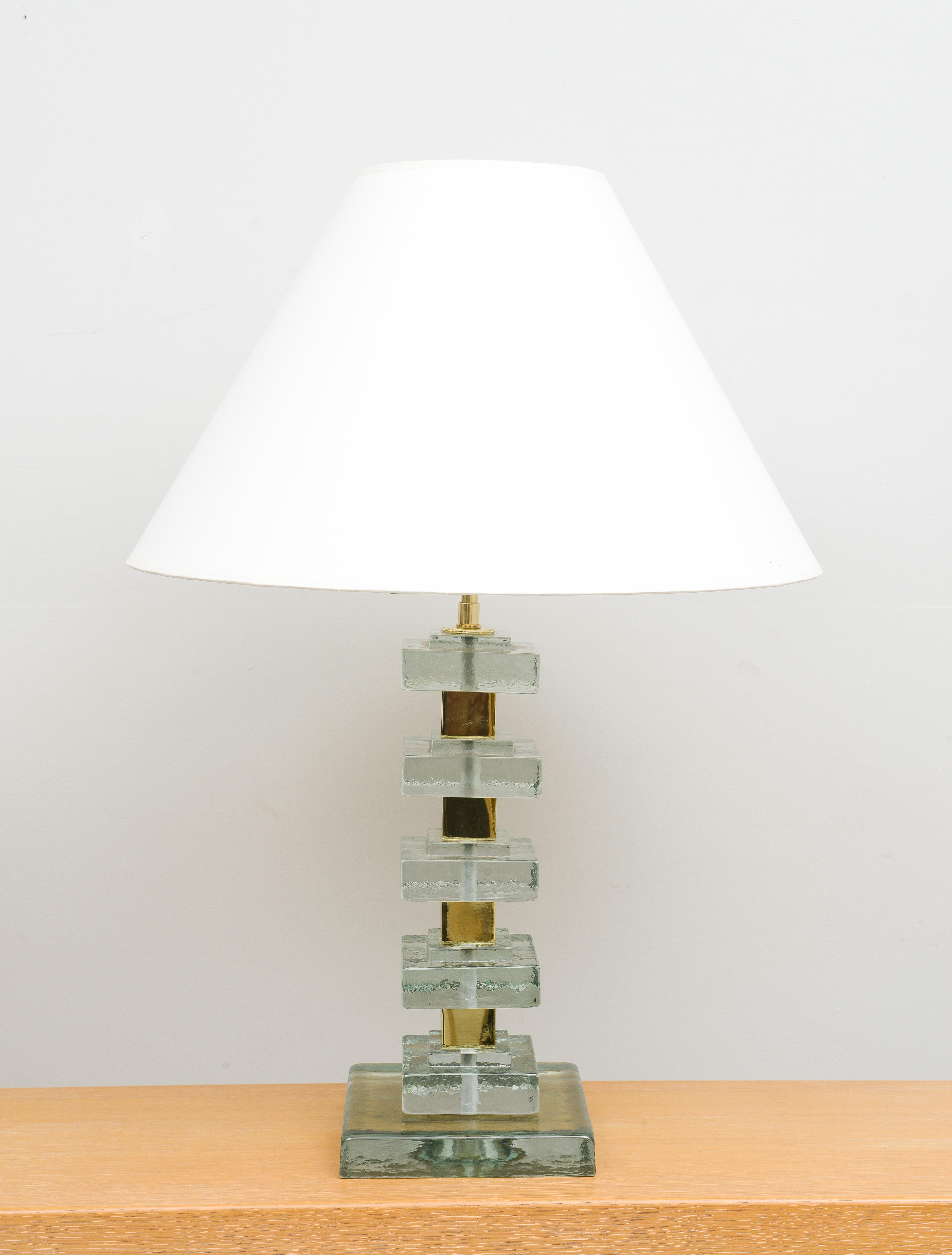 Paar zeitgenössische italienische Lampen aus Muranoglas und Messing im Angebot 3