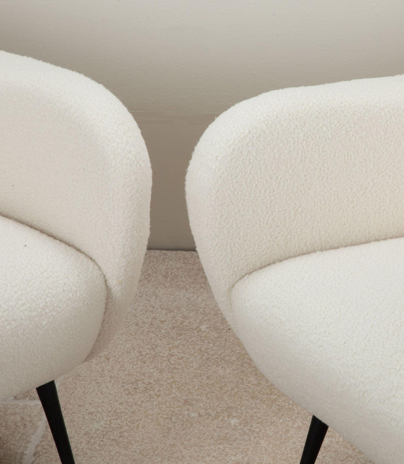 Tappezzeria Coppia di poltrone italiane contemporanee in stile Zanuso in vendita