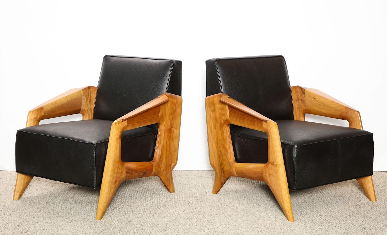 Modern Pair of Contemporary Lounge Chairs